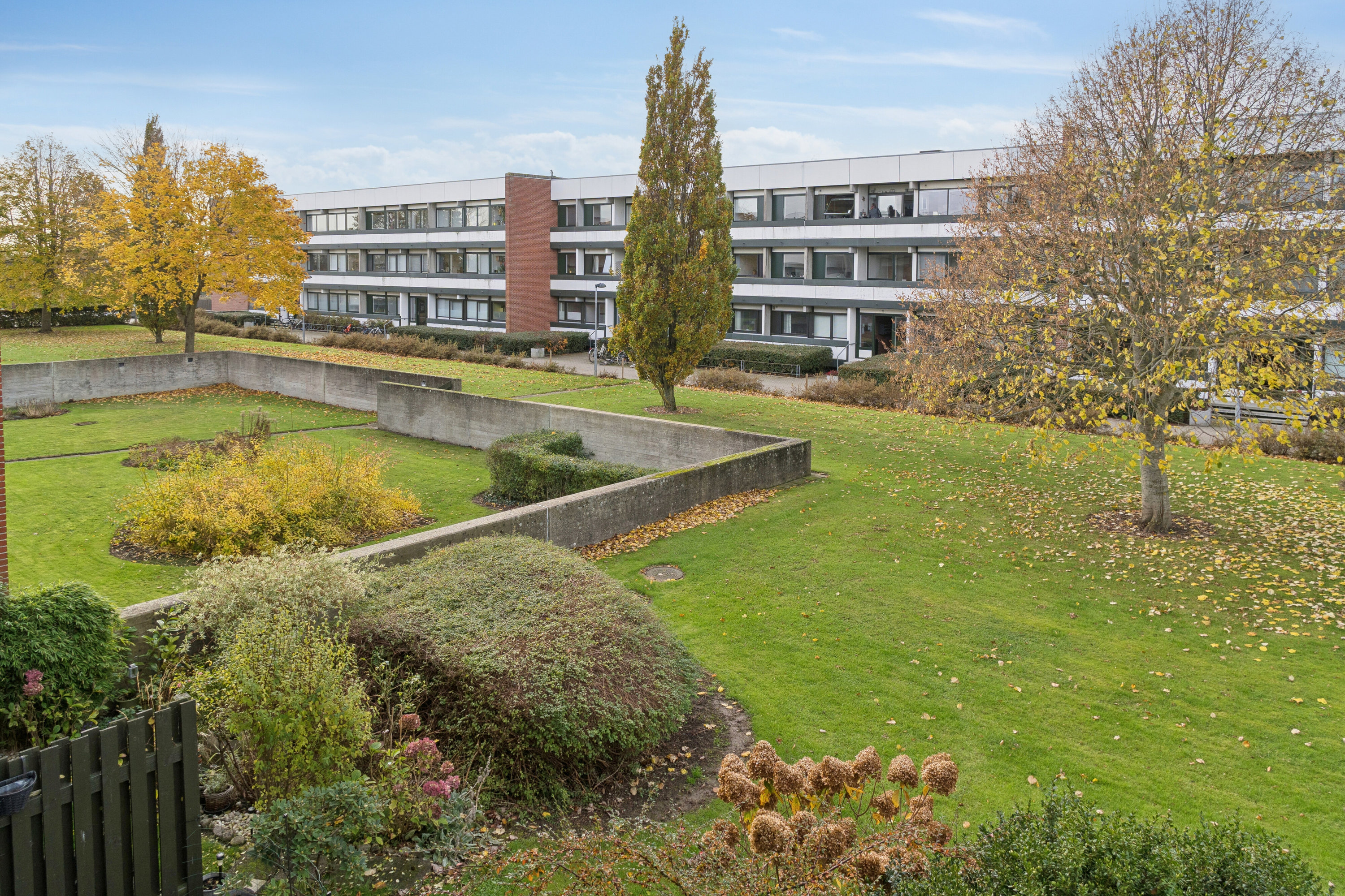 Fremhævet have billede i fuldskærmstilstand. Billede af Brobjerg Parkvej 63, 1. 1., 8250 Egå