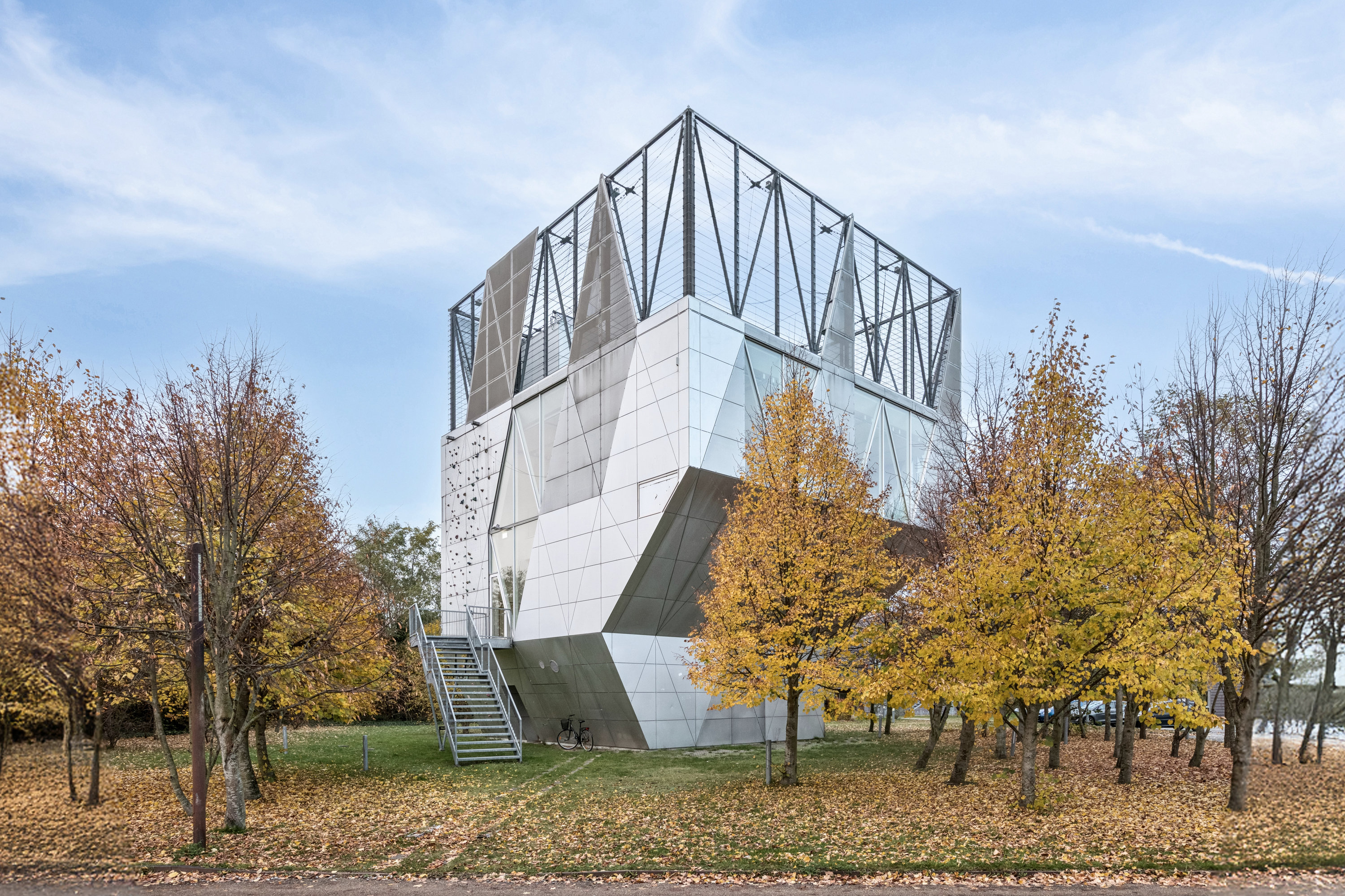 Fremhævet omgivelser billede i fuldskærmstilstand. Billede af Robinievej 61, 2620 Albertslund