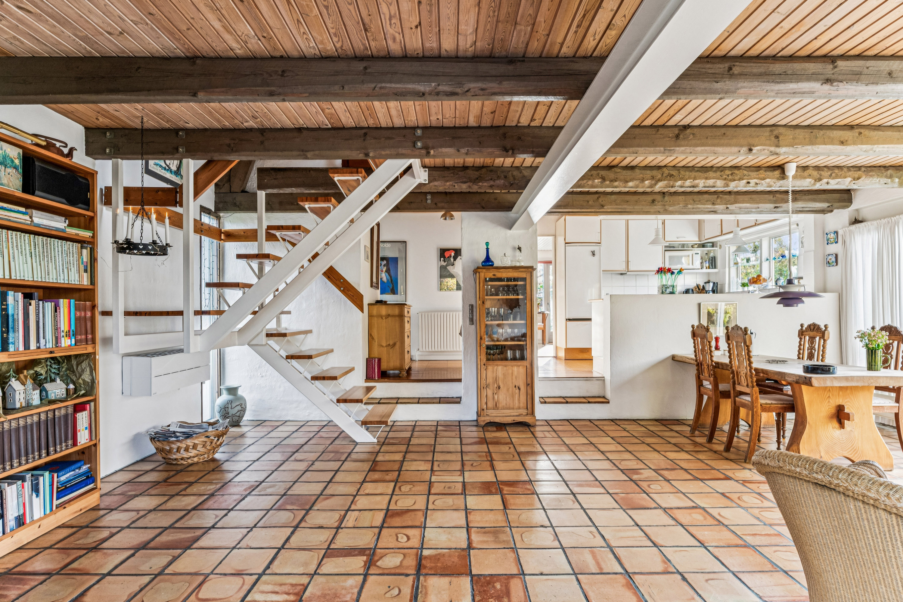 Fremhævet stue billede i fuldskærmstilstand. Billede af Havfruevej 10, 2730 Herlev