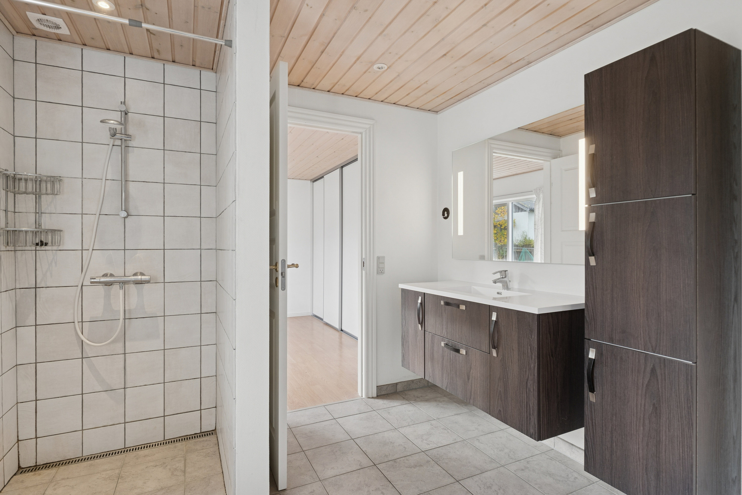 Fremhævet badeværelse billede i fuldskærmstilstand. Billede af Snedstedvej 33, Sundby, 7752 Snedsted