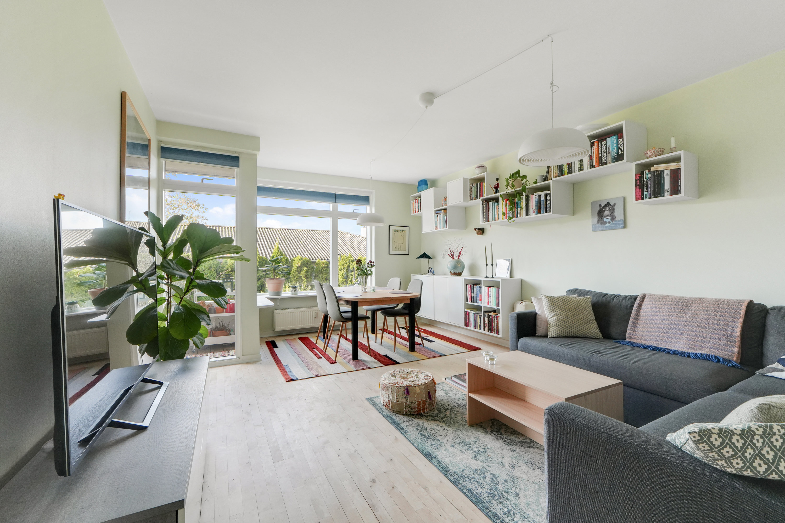 Fremhævet andet billede i fuldskærmstilstand. Billede af Gl Rådhusvej 38, 1. th., 2750 Ballerup