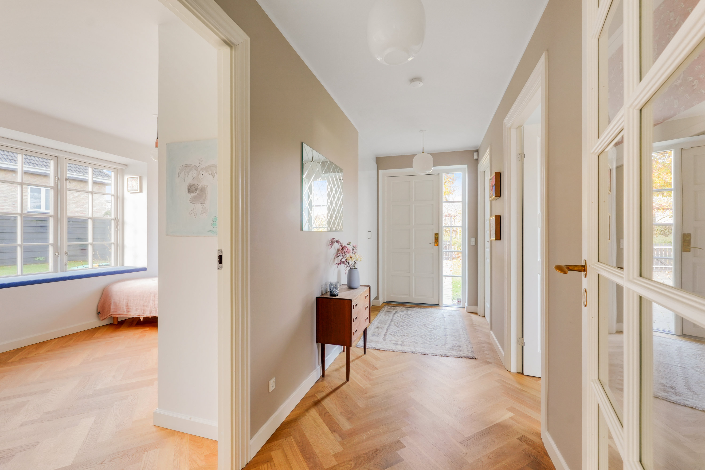 Fremhævet andet billede i fuldskærmstilstand. Billede af Odinsvej 8, 3460 Birkerød