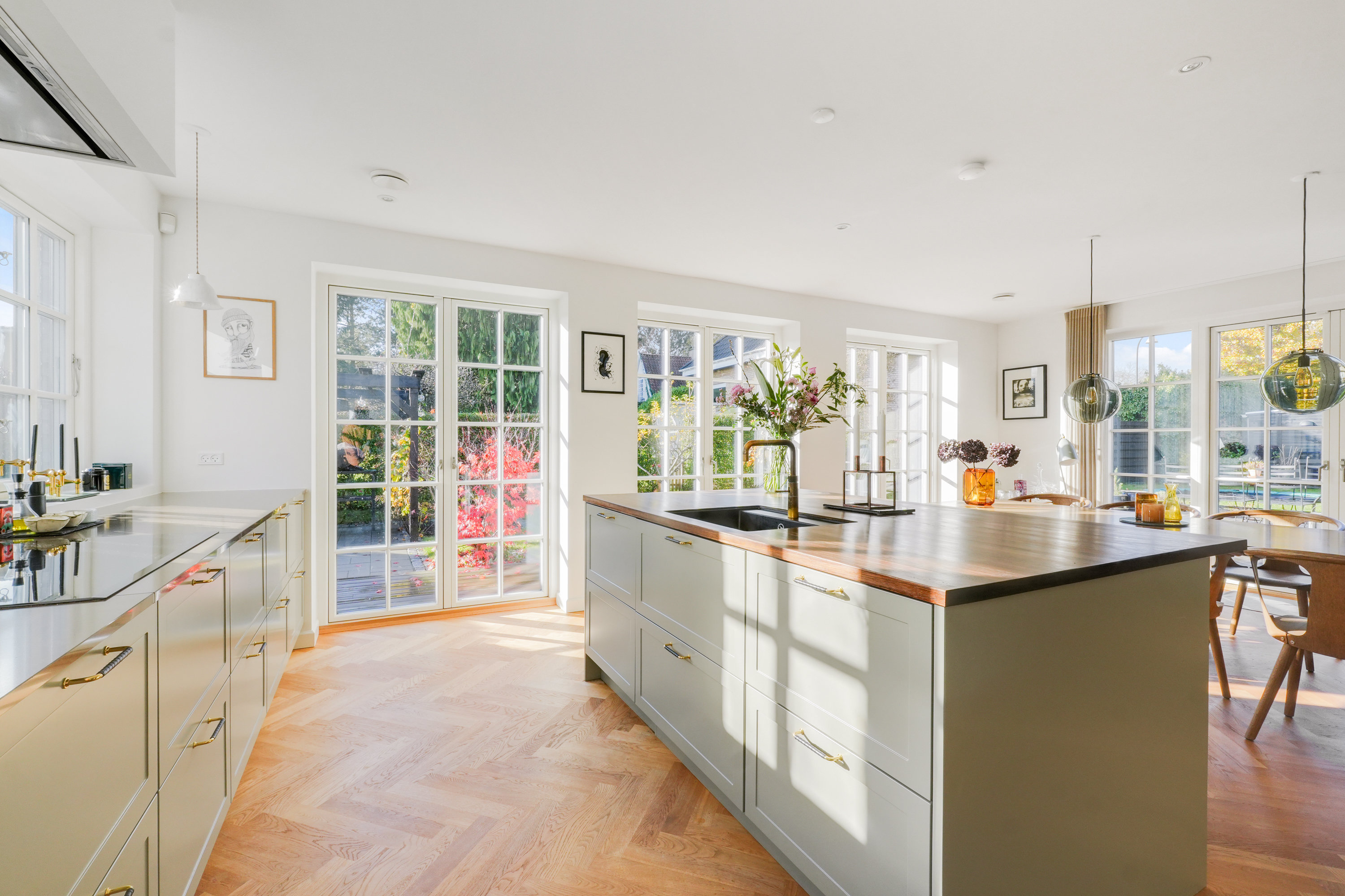 Fremhævet andet billede i fuldskærmstilstand. Billede af Odinsvej 8, 3460 Birkerød