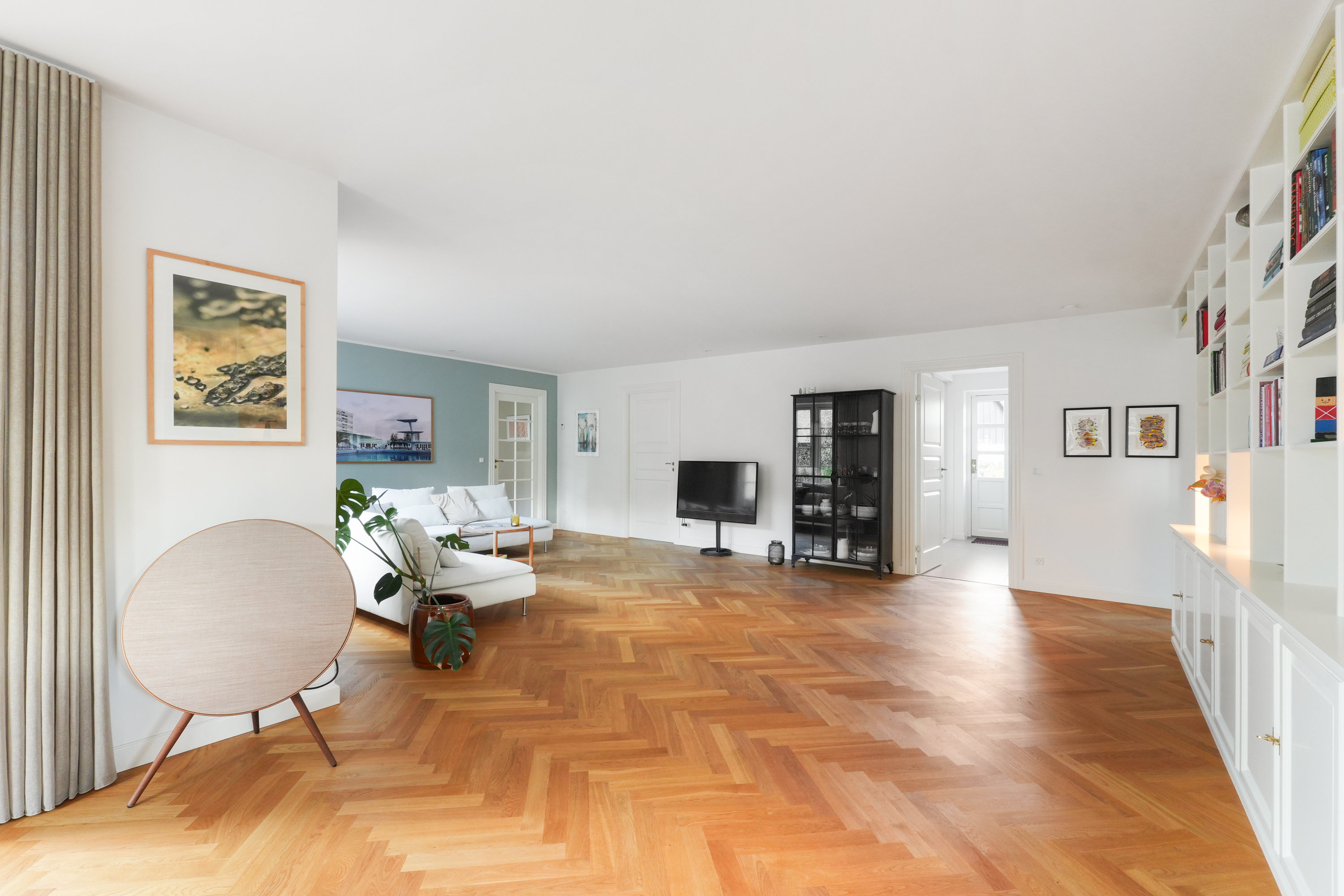 Fremhævet andet billede i fuldskærmstilstand. Billede af Odinsvej 8, 3460 Birkerød