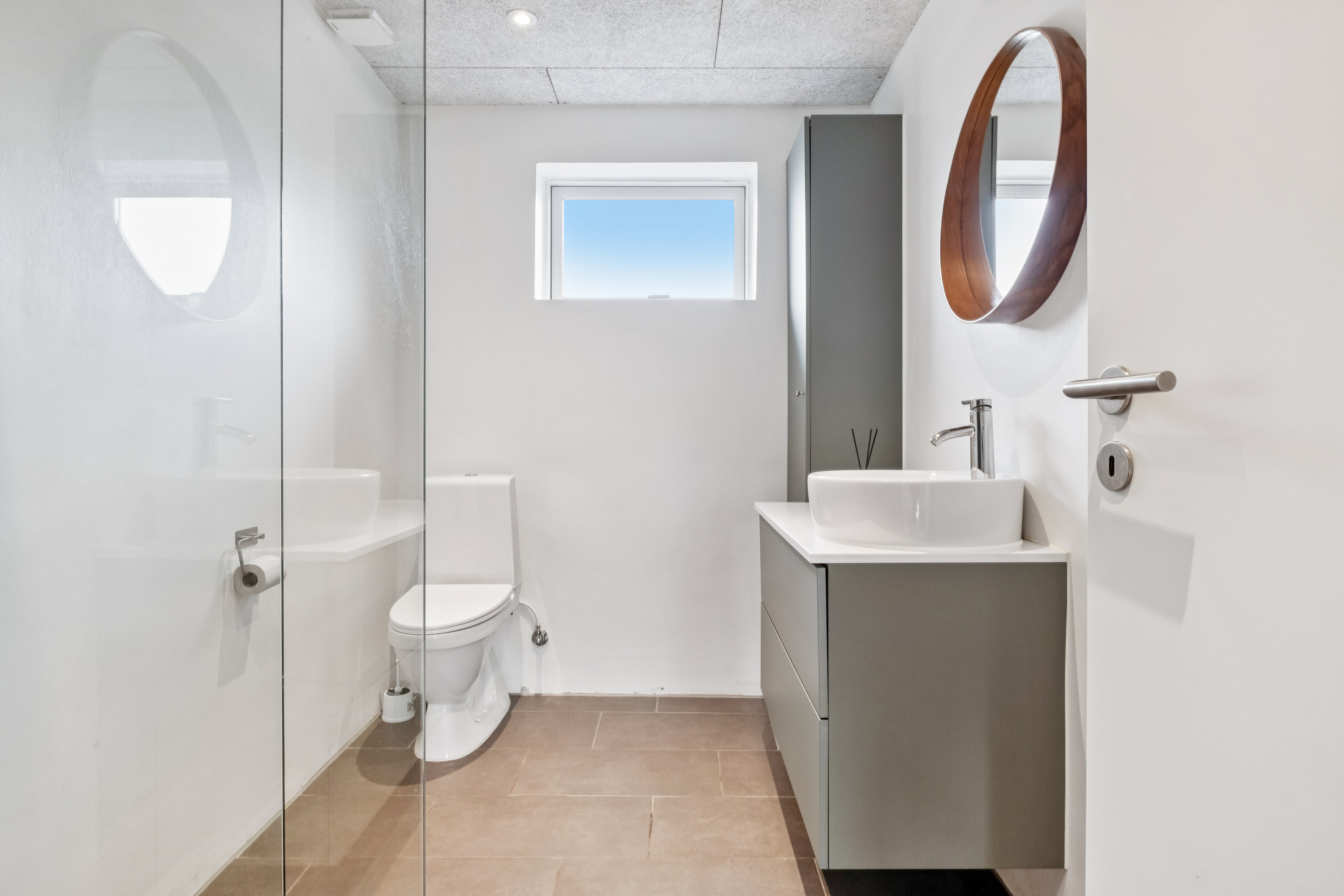 Fremhævet badeværelse billede i fuldskærmstilstand. Billede af Rødkløvervej 19, 8700 Horsens