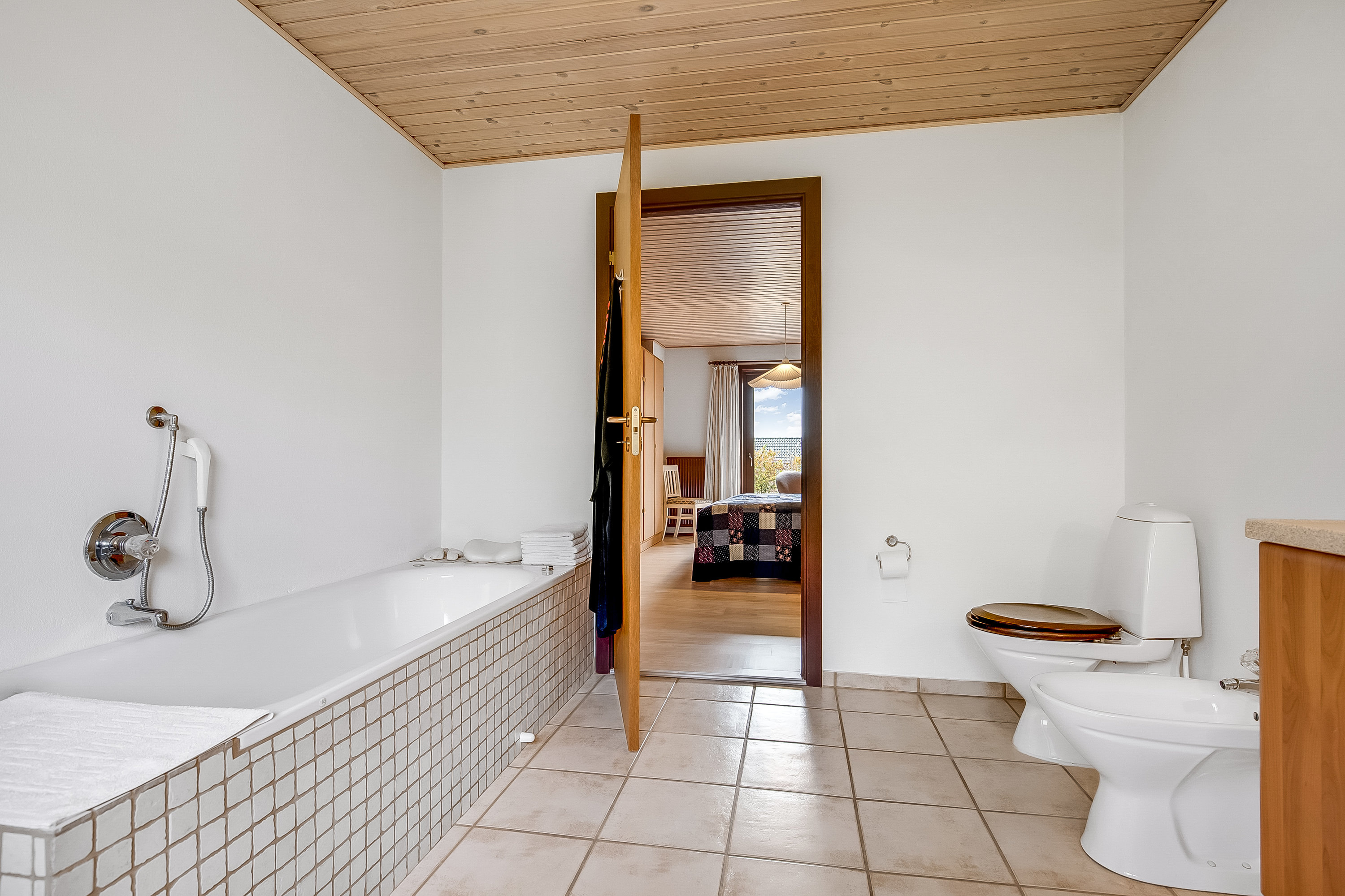 Fremhævet badeværelse billede i fuldskærmstilstand. Billede af Kildevang 14, Seest, 6000 Kolding