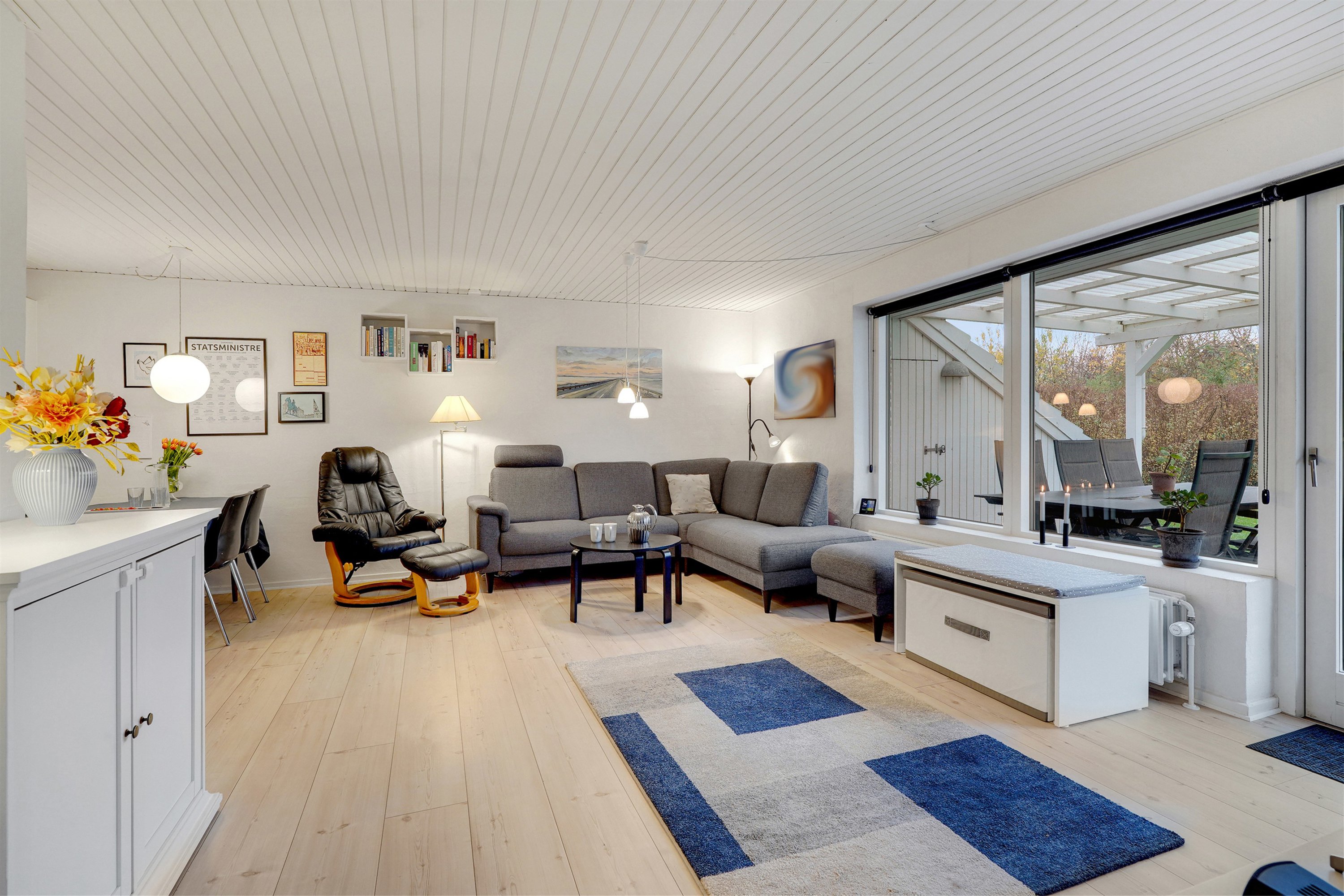 Fremhævet stue billede i fuldskærmstilstand. Billede af Grønningen 2A, 7190 Billund