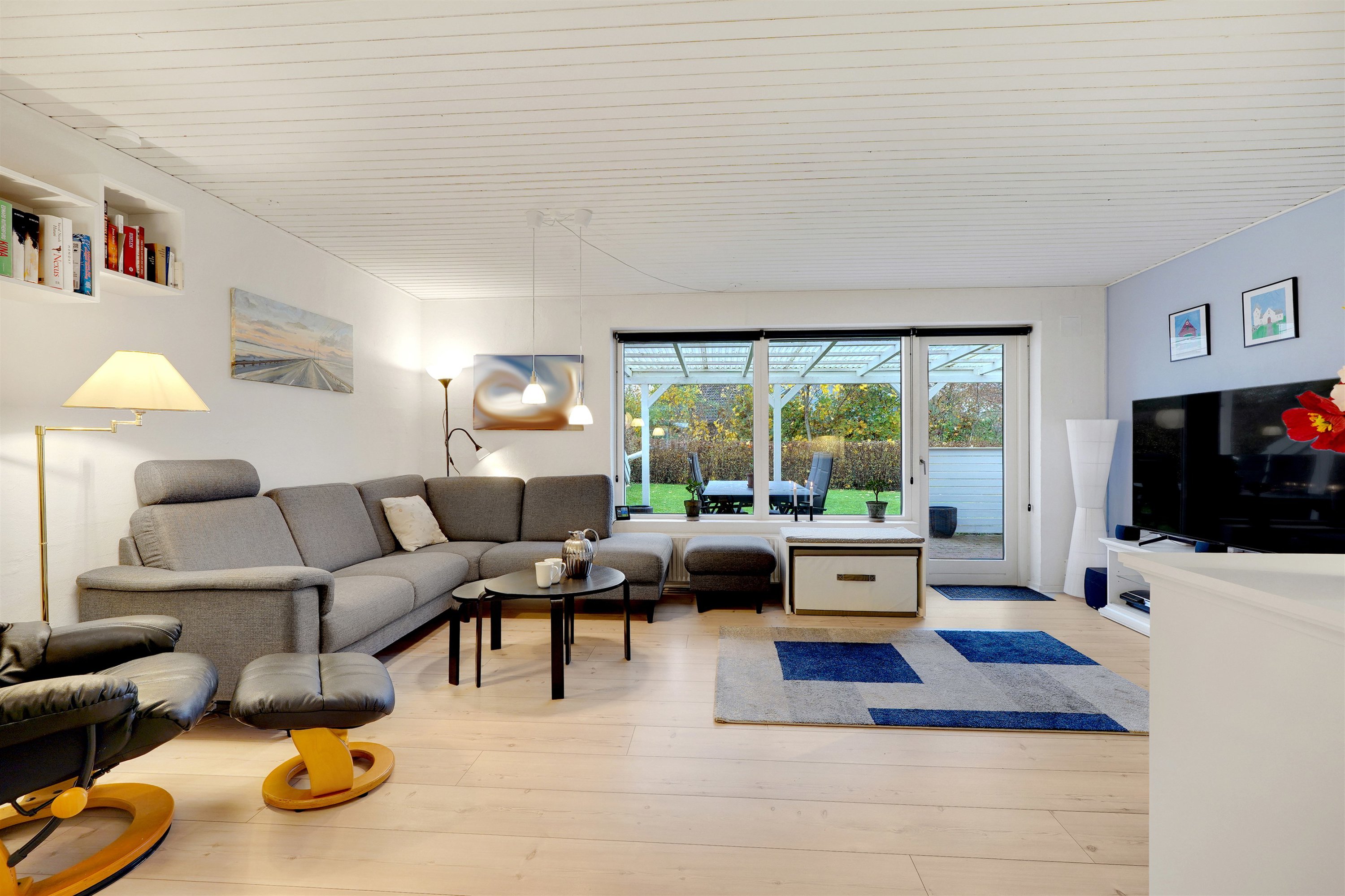 Fremhævet stue billede i fuldskærmstilstand. Billede af Grønningen 2A, 7190 Billund