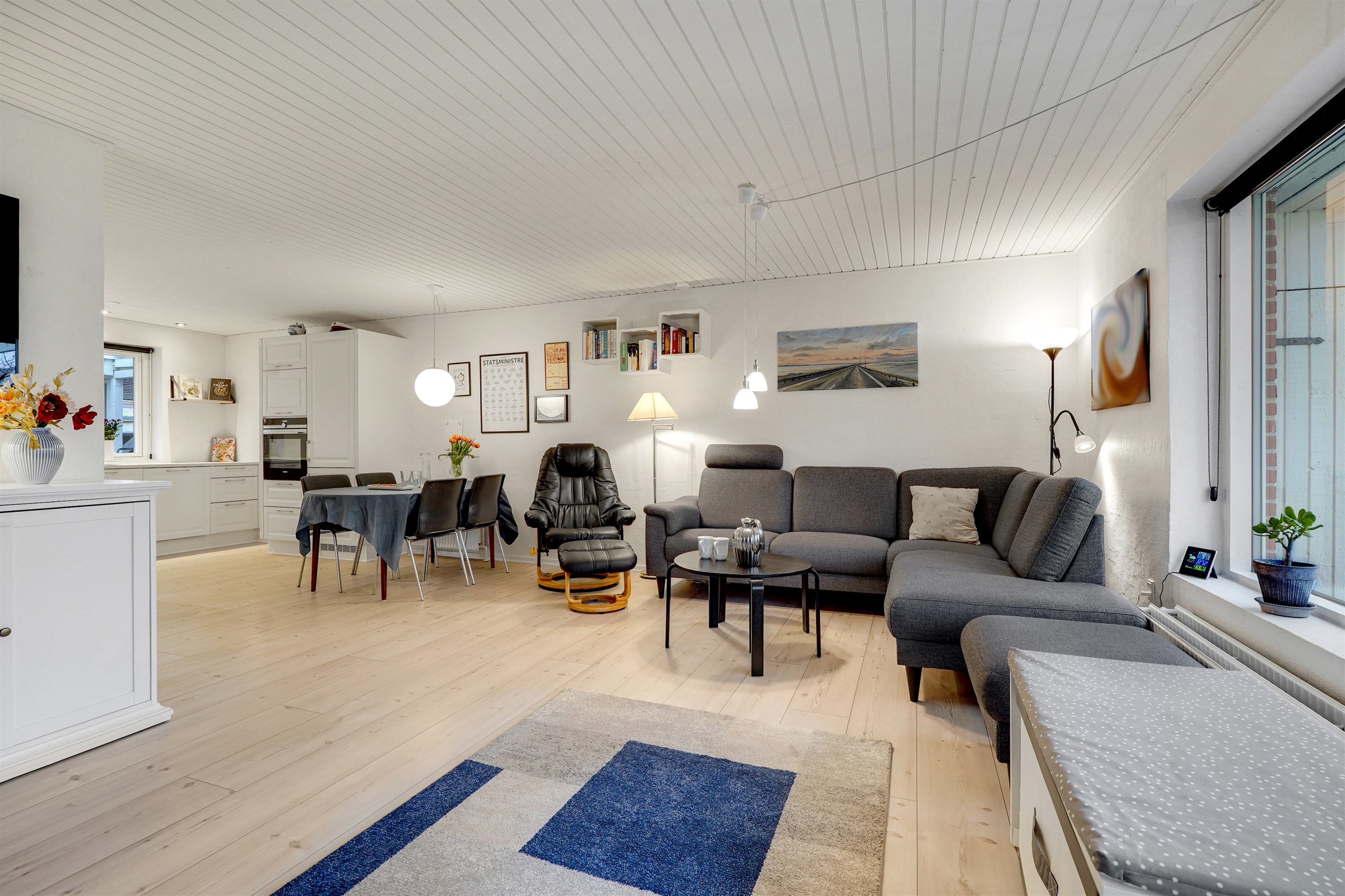 Fremhævet stue billede i fuldskærmstilstand. Billede af Grønningen 2A, 7190 Billund