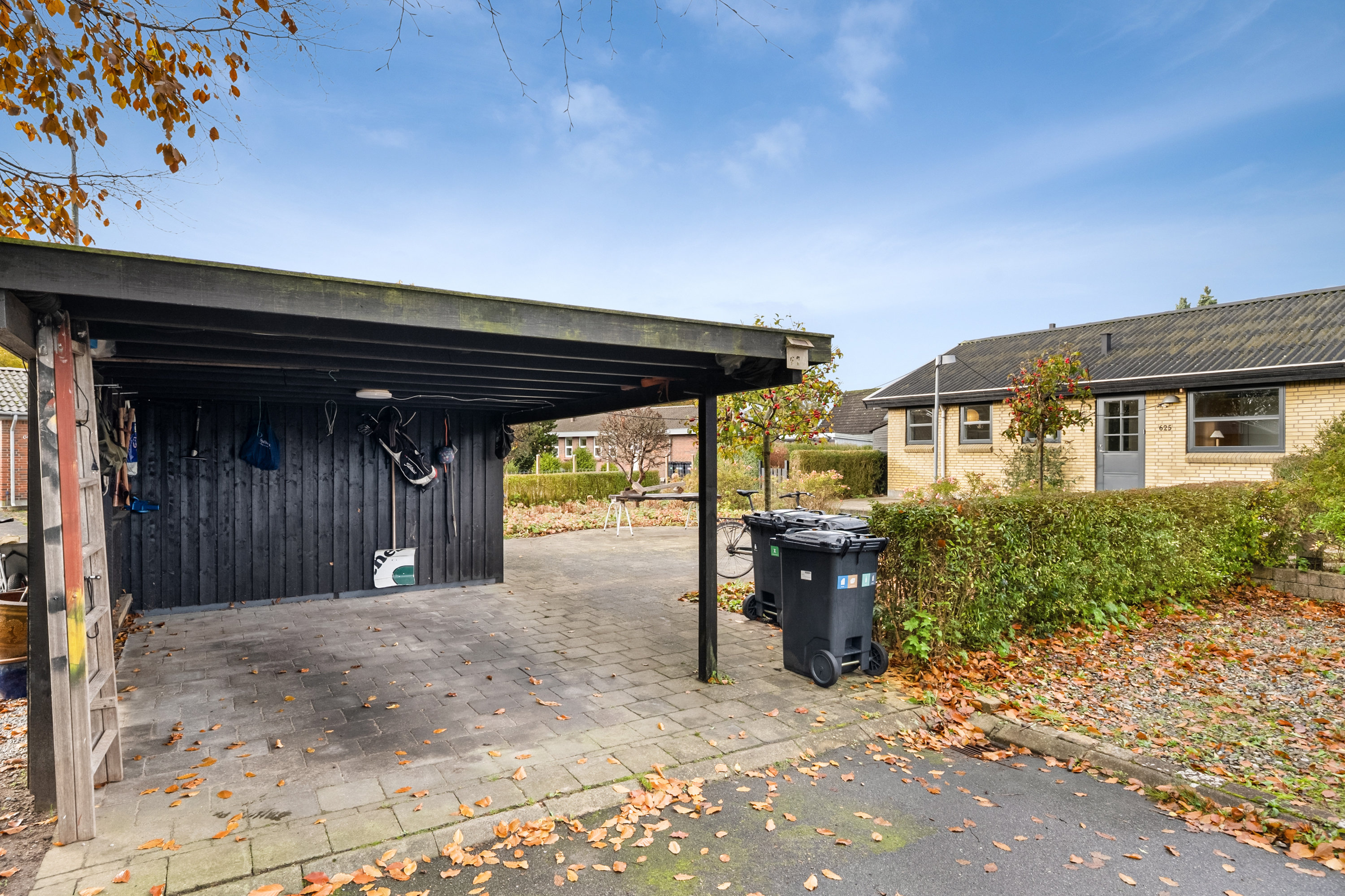 Miniaturebillede 1: carport. Billede af Åsumvej 625, 5240 Odense NØ