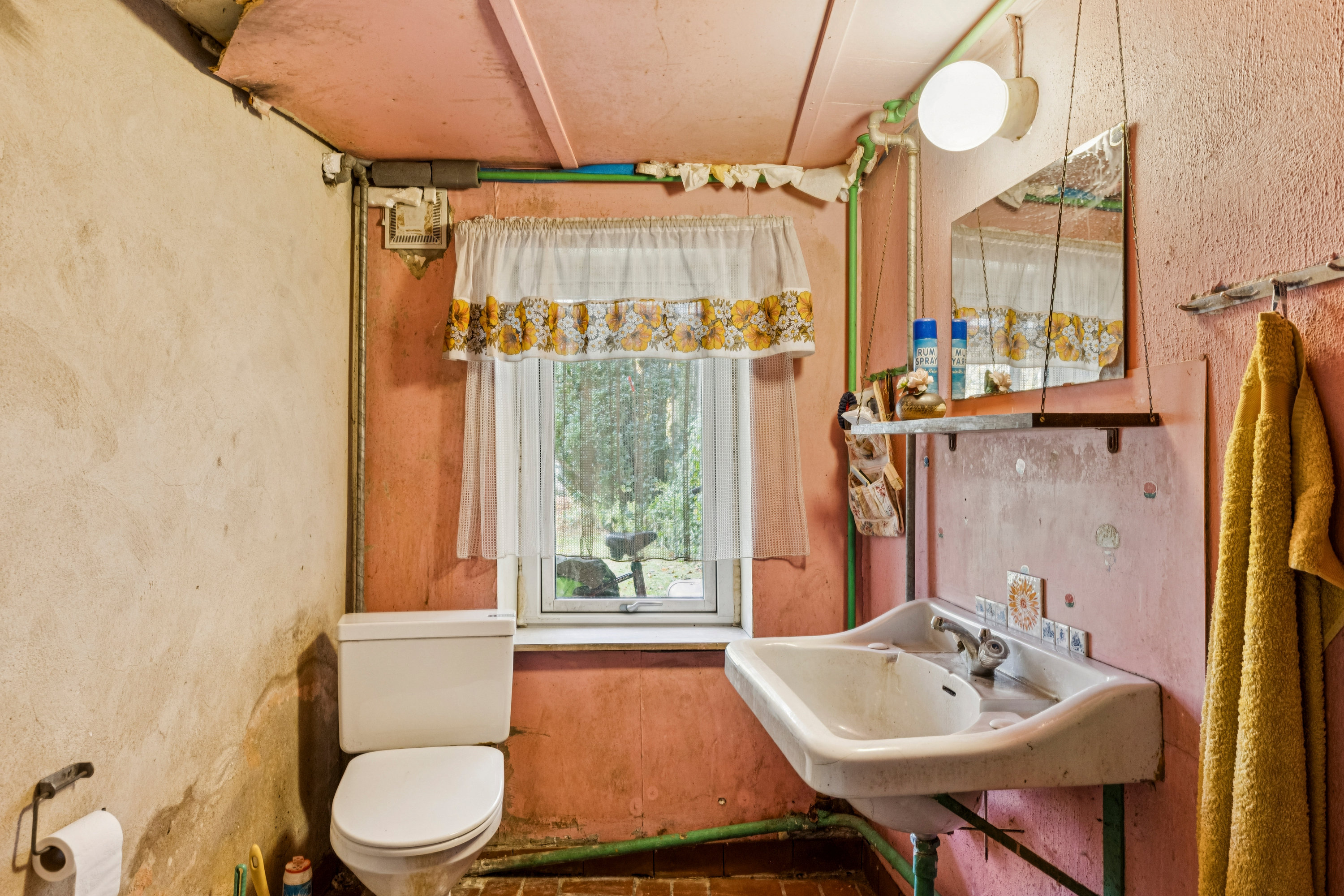 Fremhævet toilet billede i fuldskærmstilstand. Billede af Slotsgade 22, 6300 Gråsten