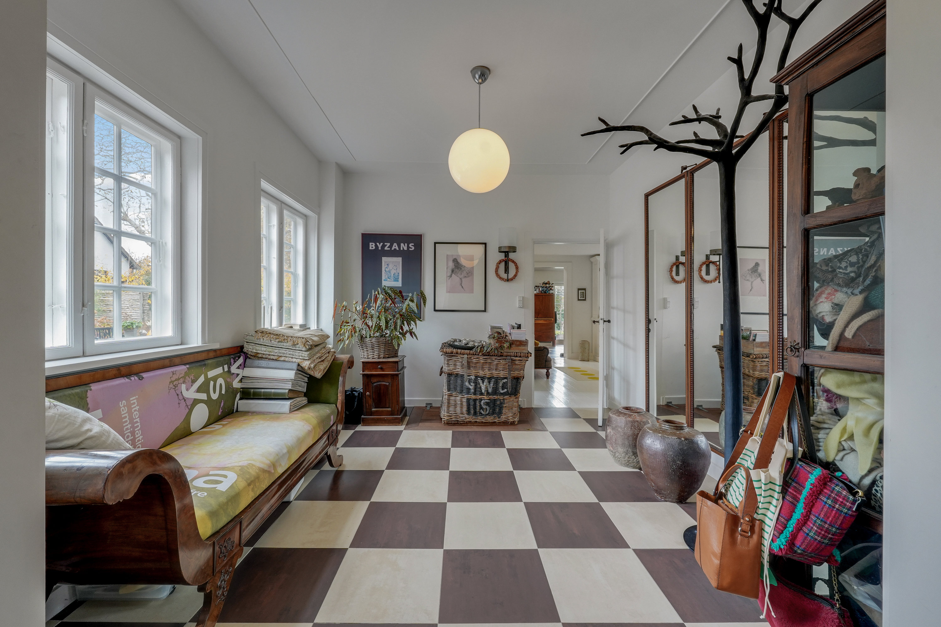 Fremhævet andet billede i fuldskærmstilstand. Billede af Thorsvej 5B, 3460 Birkerød