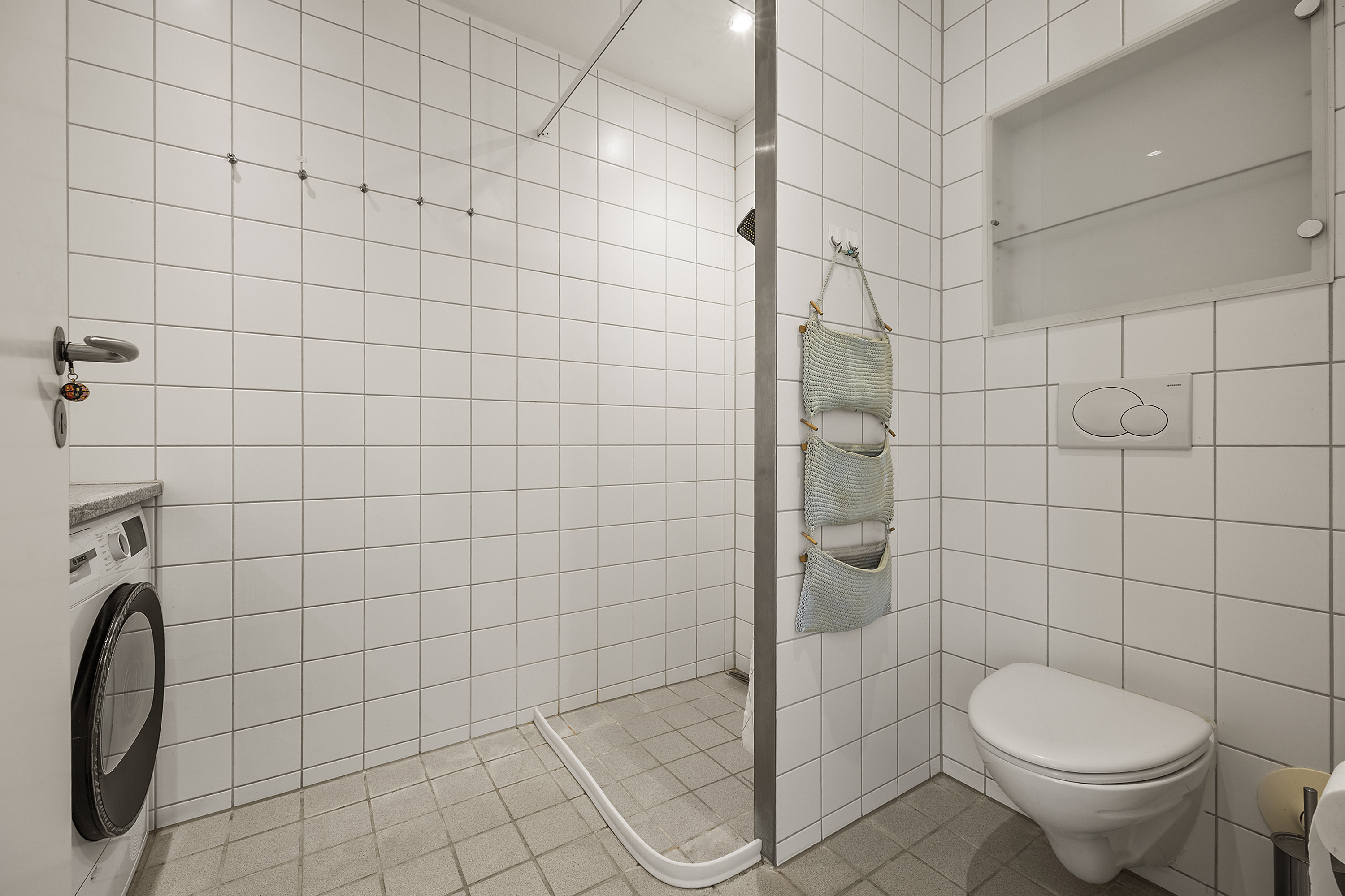 Fremhævet badeværelse billede i fuldskærmstilstand. Billede af Teglholmsgade 8A, 2. th., 2450 København SV