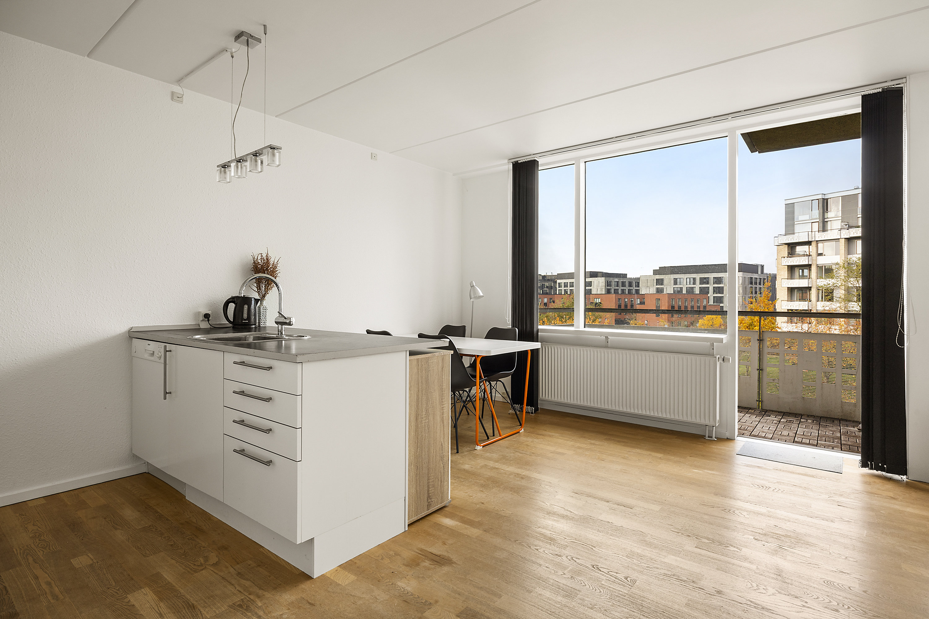 Fremhævet køkken alrum billede i fuldskærmstilstand. Billede af Teglholmsgade 8A, 2. th., 2450 København SV