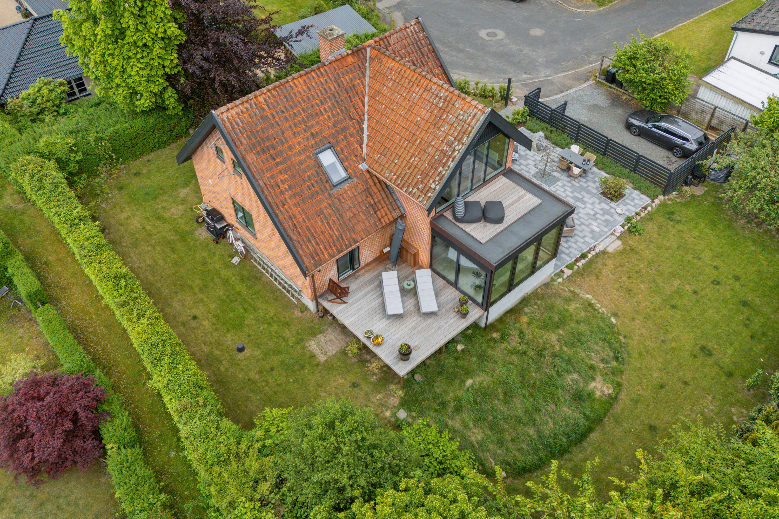 Fremhævet luftfoto billede i fuldskærmstilstand. Billede af Holmegårdsvang 10, 3400 Hillerød