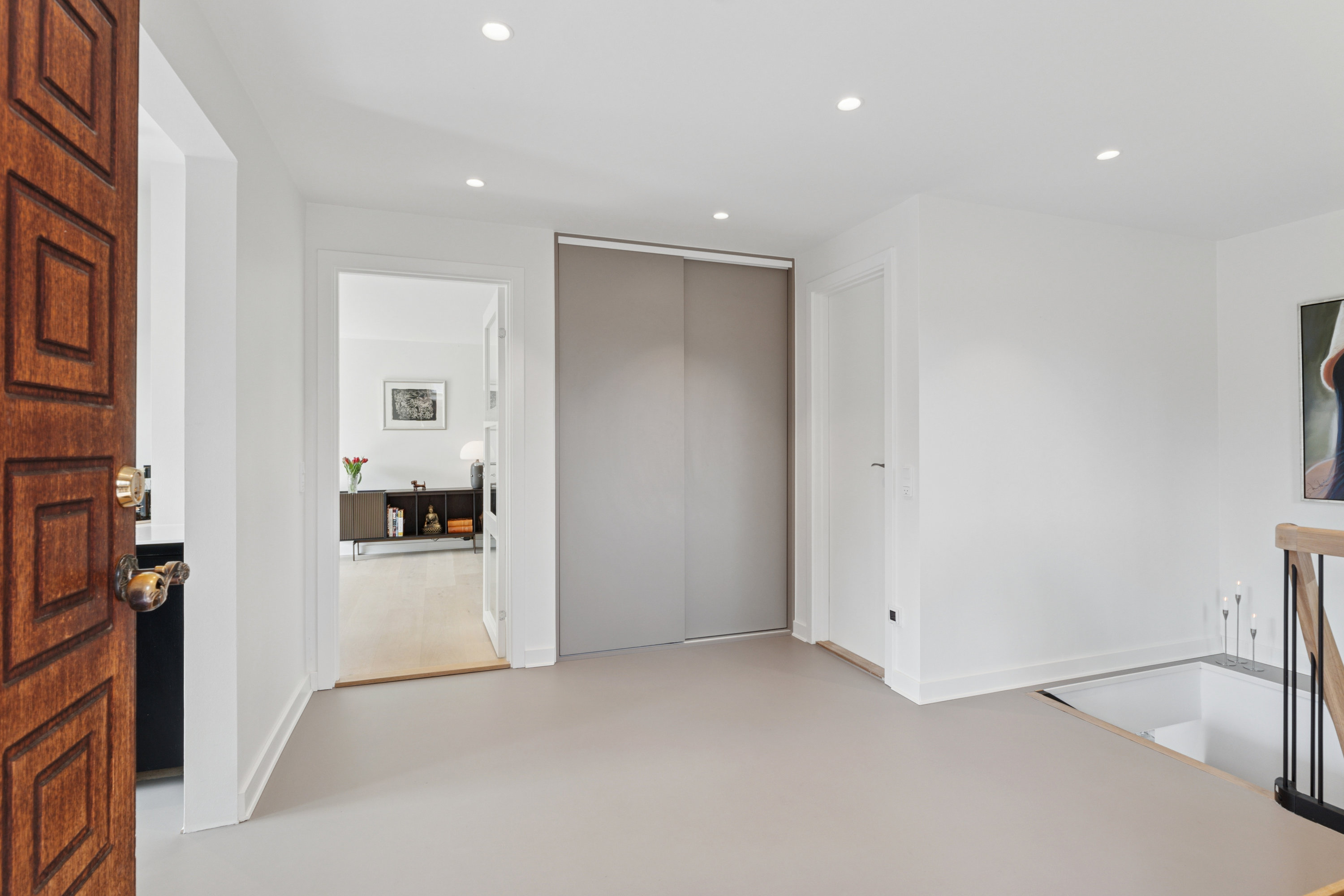 Miniaturebillede 1: entré. Billede af Holmegårdsvang 10, 3400 Hillerød