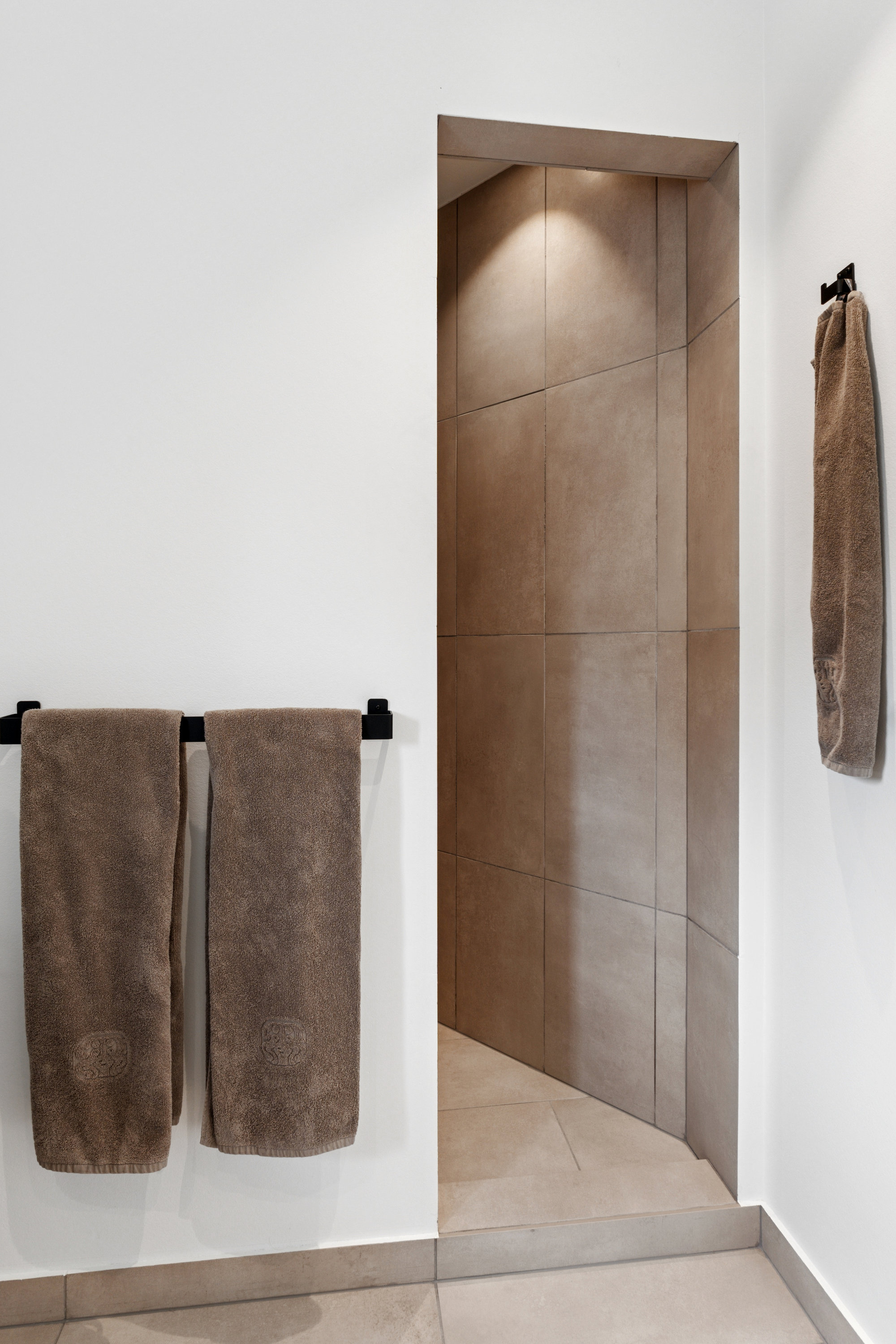 Fremhævet badeværelse billede i fuldskærmstilstand. Billede af Holmegårdsvang 10, 3400 Hillerød