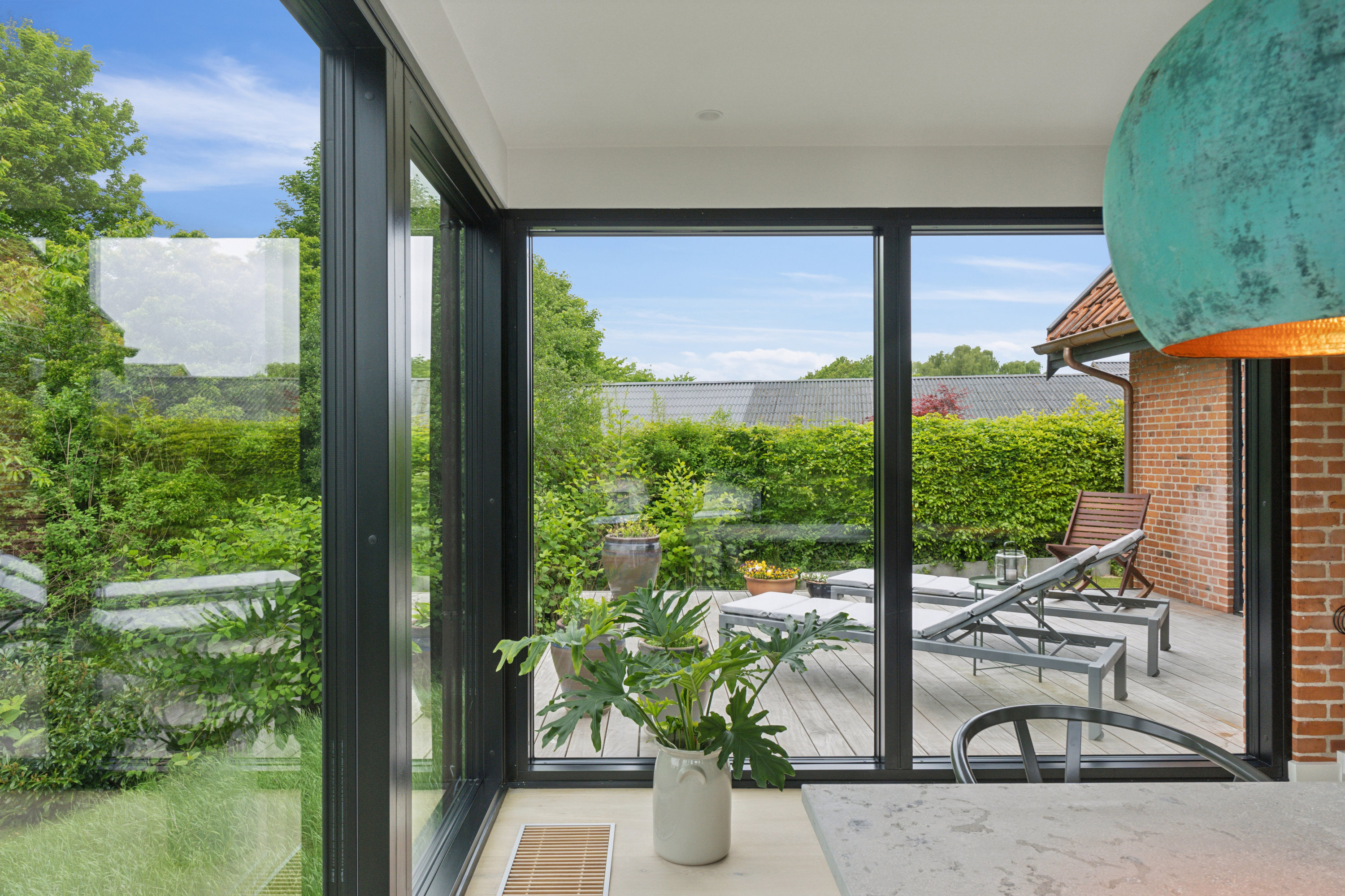 Fremhævet udsigt billede i fuldskærmstilstand. Billede af Holmegårdsvang 10, 3400 Hillerød