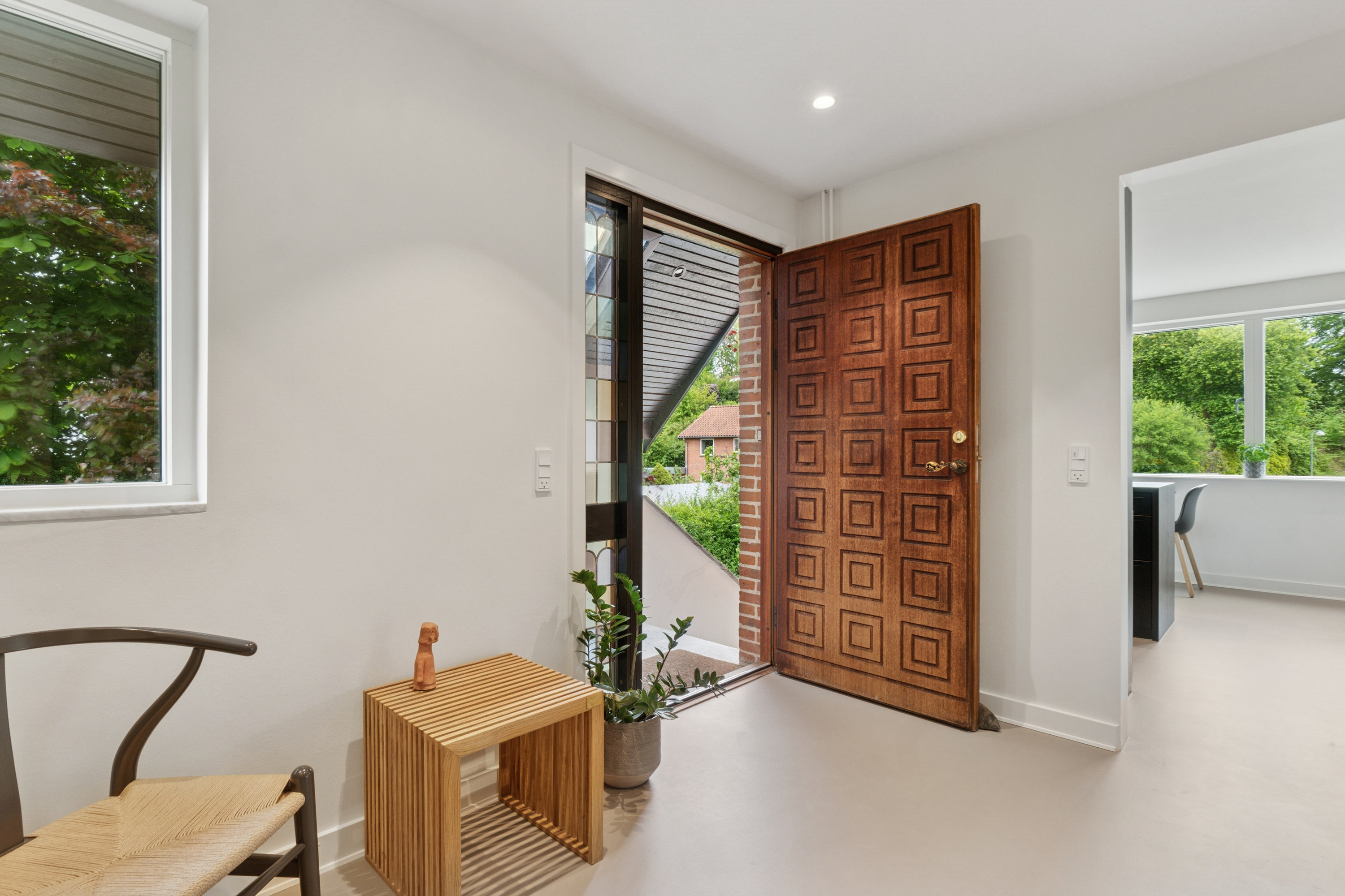 Miniaturebillede 2: entré. Billede af Holmegårdsvang 10, 3400 Hillerød