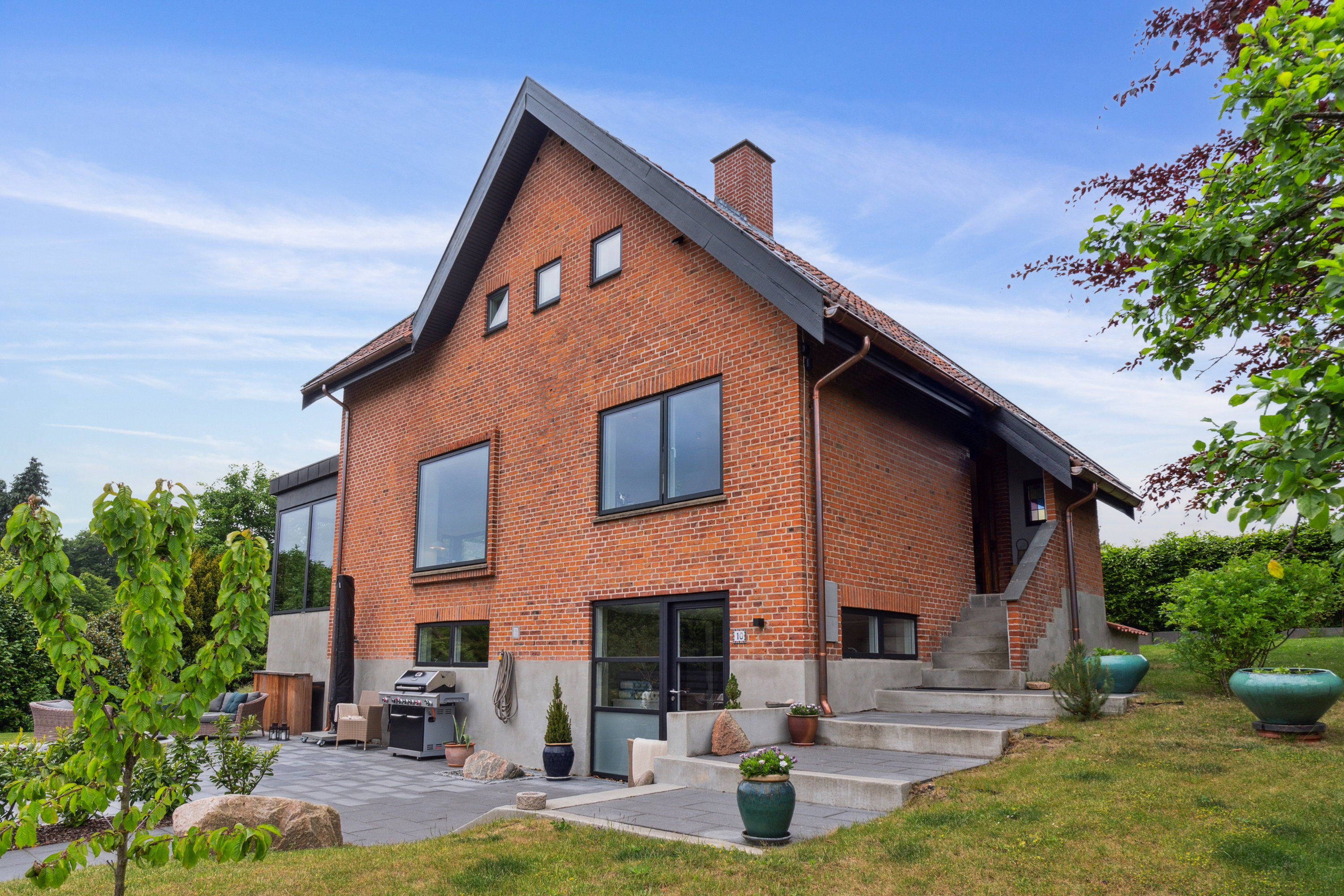 Fremhævet ejendommen billede i fuldskærmstilstand. Billede af Holmegårdsvang 10, 3400 Hillerød