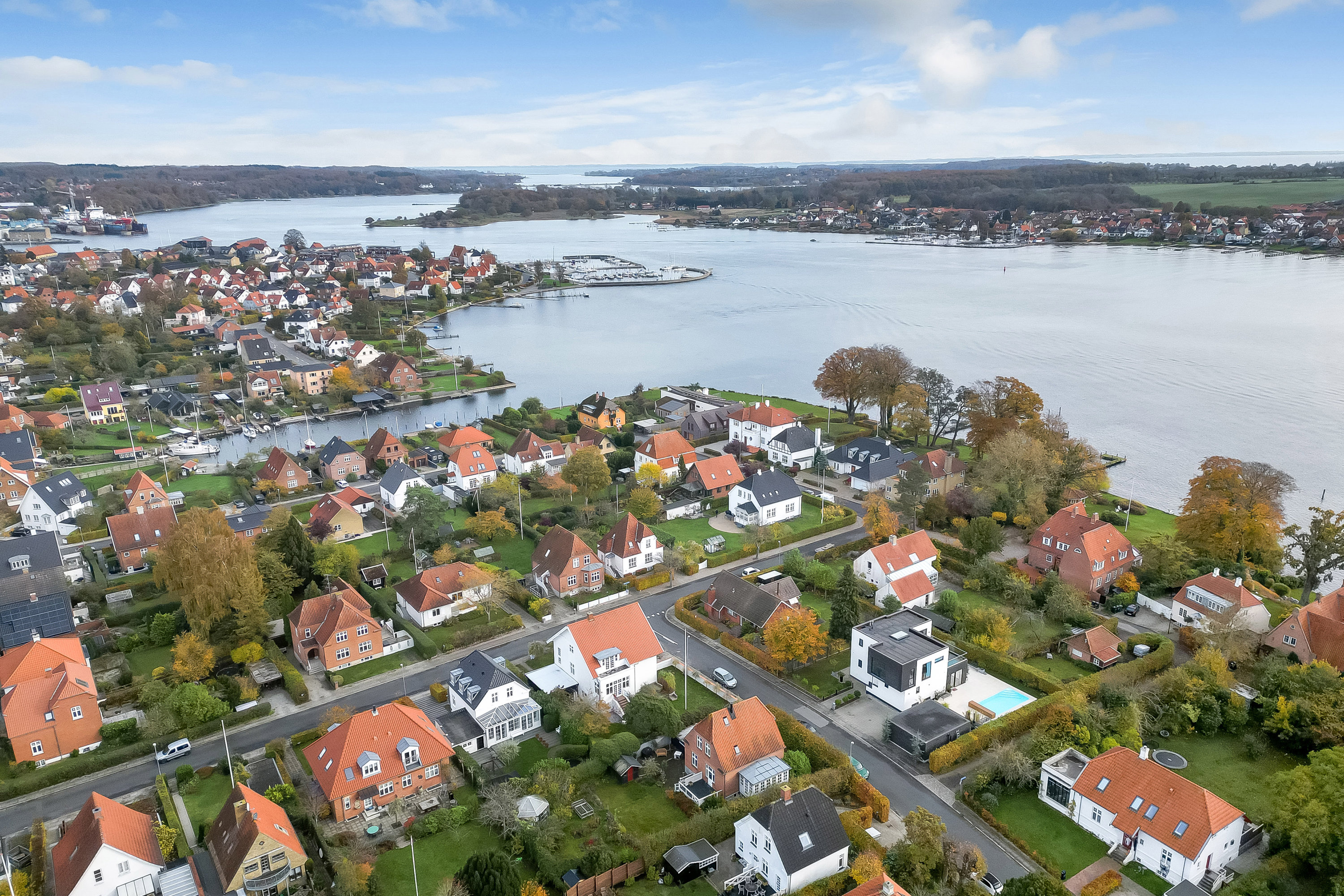 Miniaturebillede 1: . Billede af Strandvej 65, 5700 Svendborg