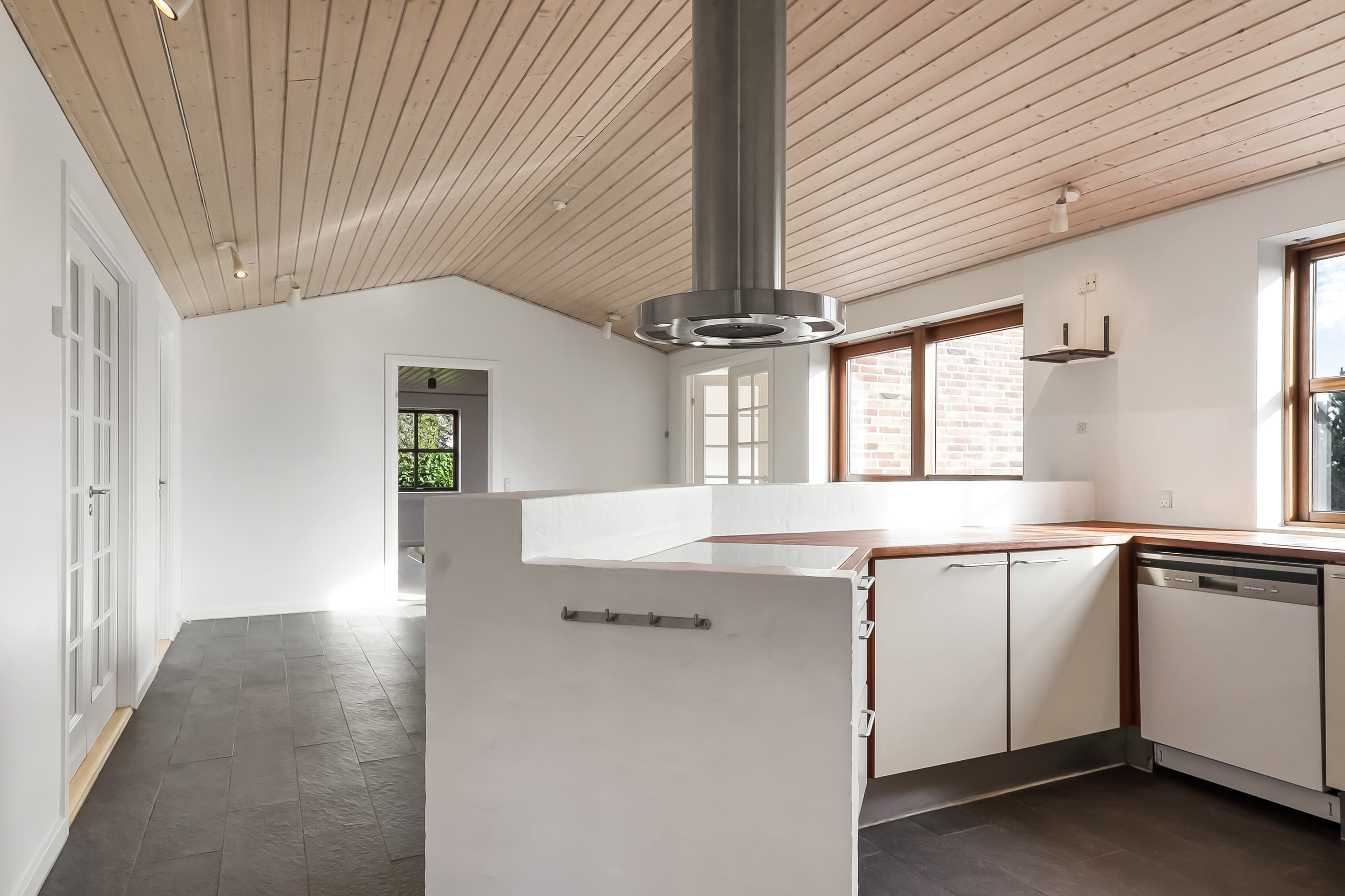 Fremhævet køkken billede i fuldskærmstilstand. Billede af Skibsbakken 5, 5881 Skårup Fyn