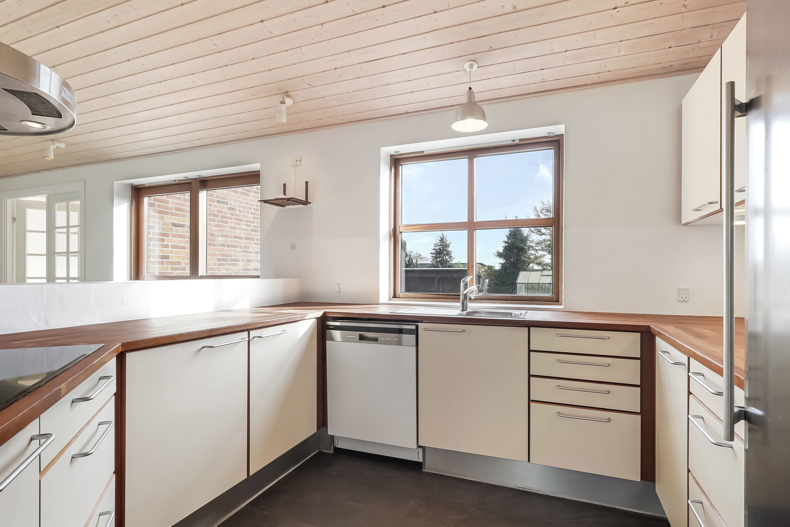 Fremhævet køkken billede i fuldskærmstilstand. Billede af Skibsbakken 5, 5881 Skårup Fyn