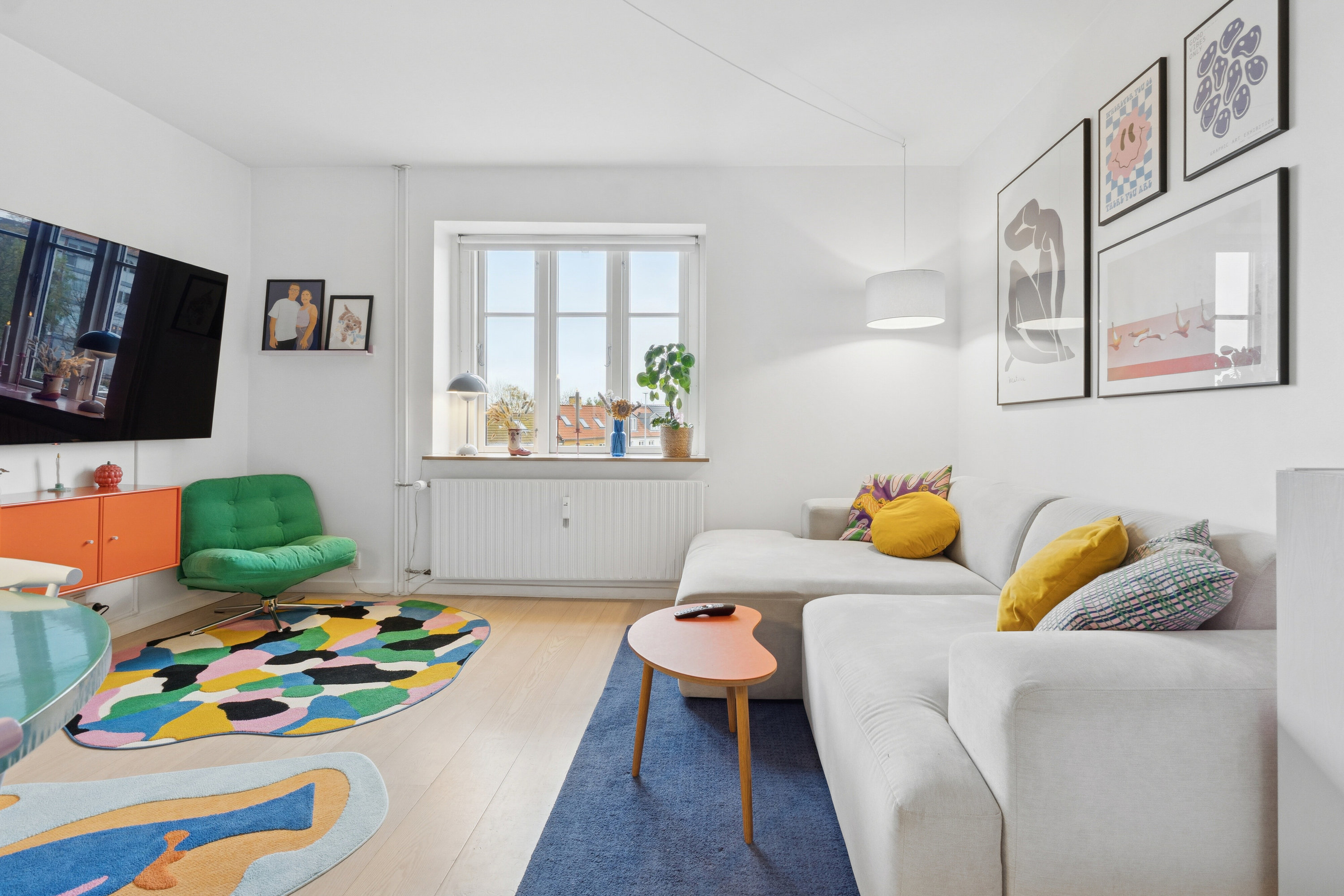 Fremhævet stue billede i fuldskærmstilstand. Billede af Randersvej 63, 2., 8200 Aarhus N