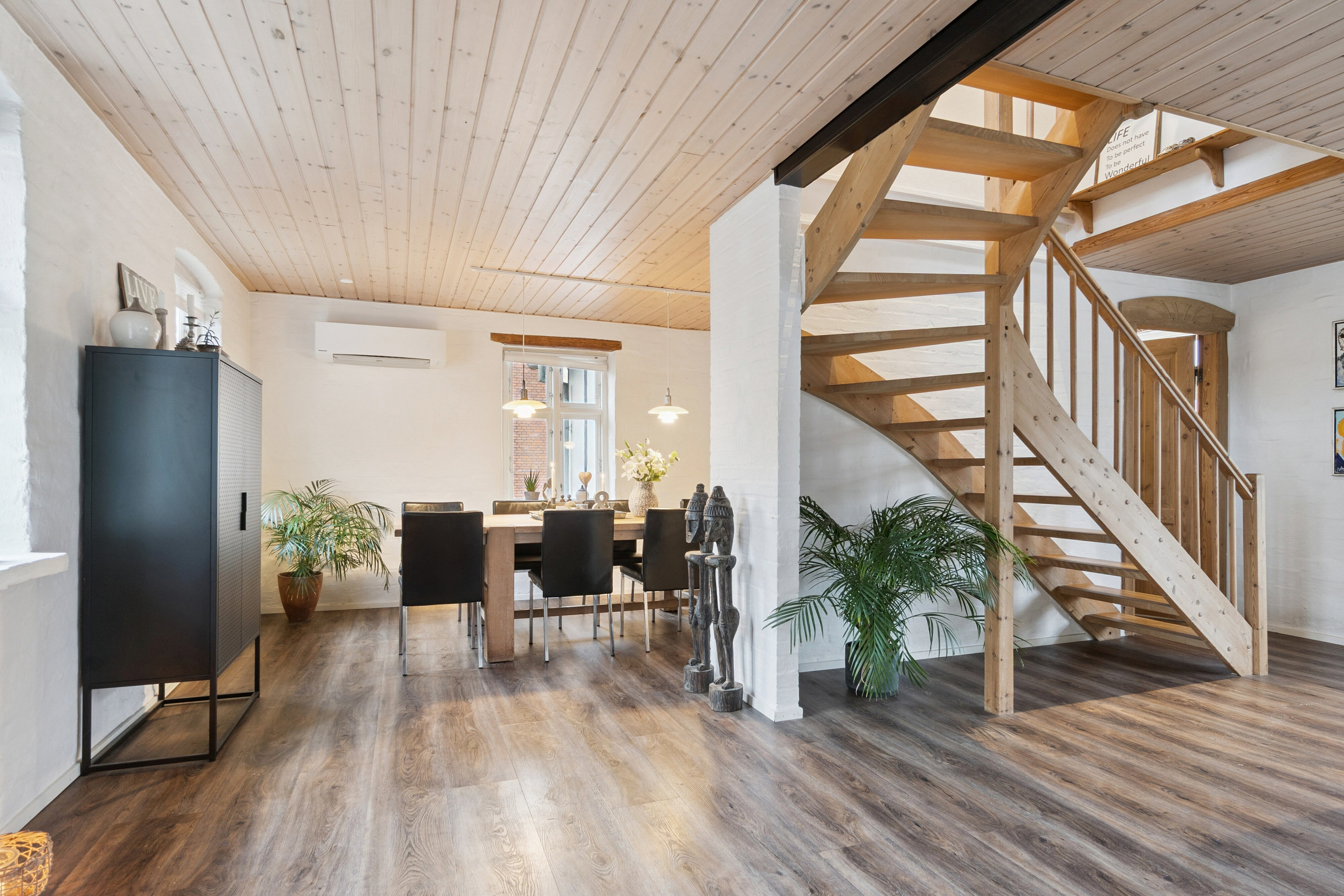 Fremhævet spisestue billede i fuldskærmstilstand. Billede af Horsensvej 2, 8722 Hedensted