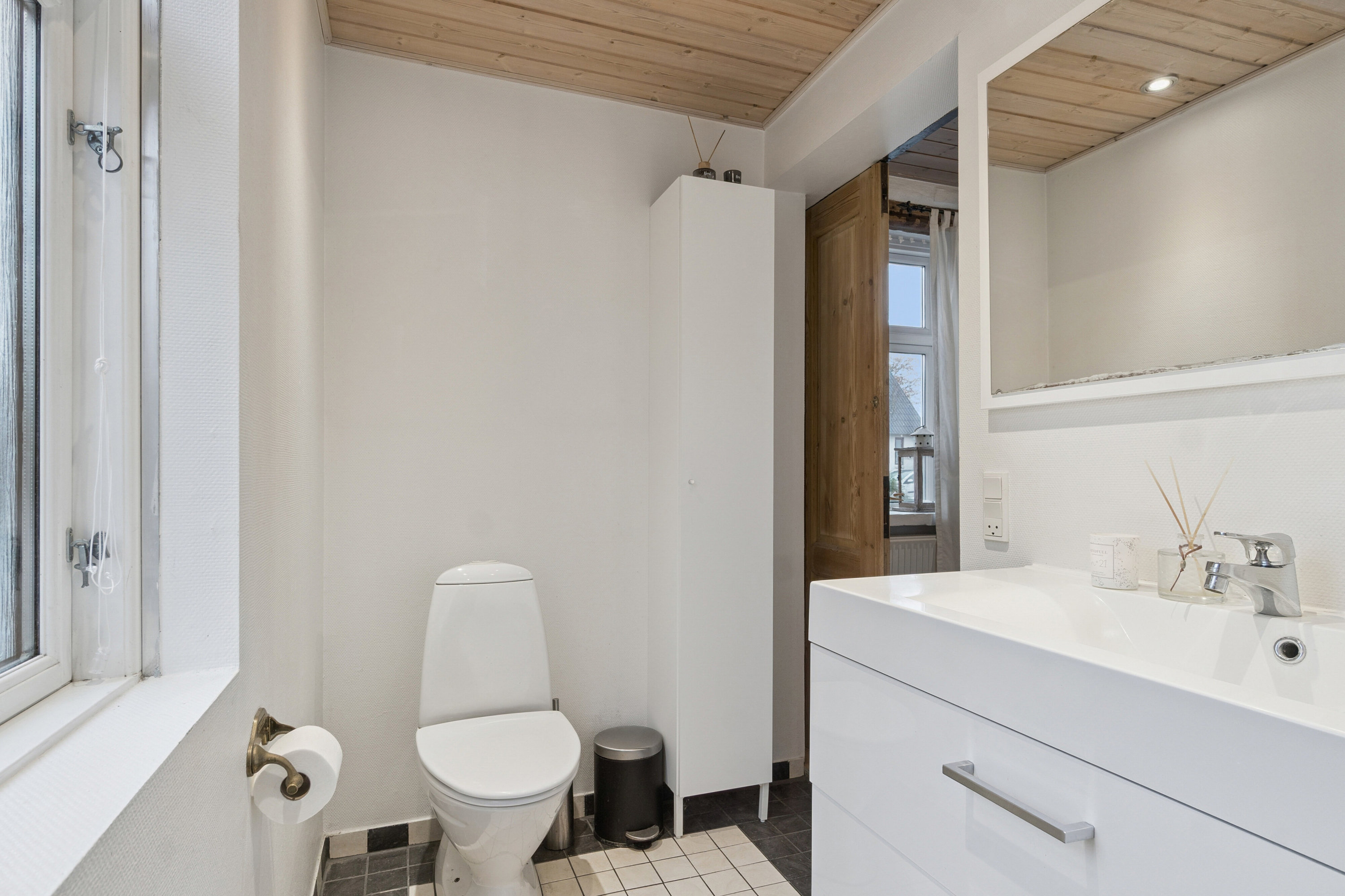 Fremhævet badeværelse billede i fuldskærmstilstand. Billede af Horsensvej 2, 8722 Hedensted