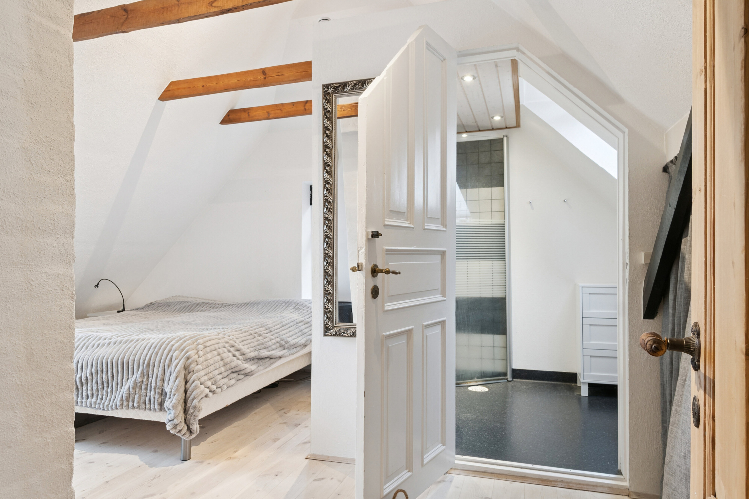 Fremhævet soveværelse billede i fuldskærmstilstand. Billede af Horsensvej 2, 8722 Hedensted