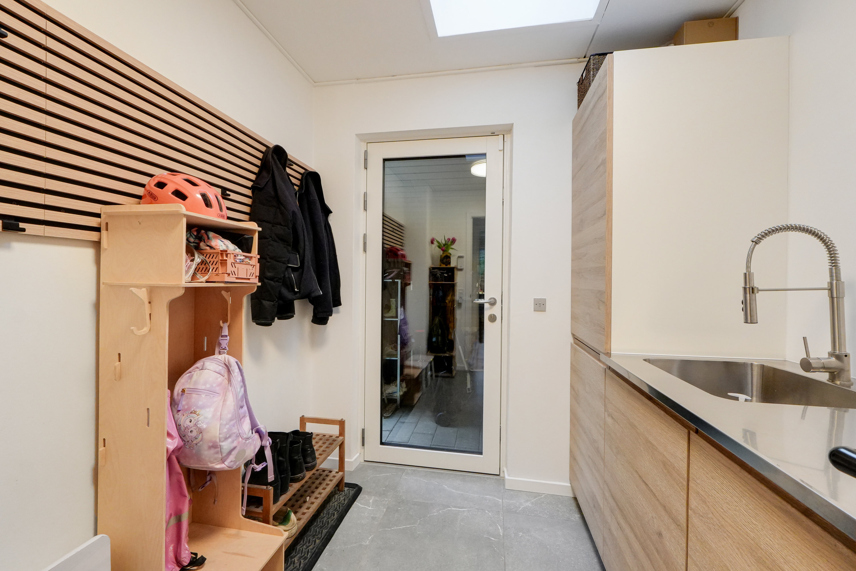 Fremhævet andet billede i fuldskærmstilstand. Billede af Sjælsøvej 49, 3460 Birkerød