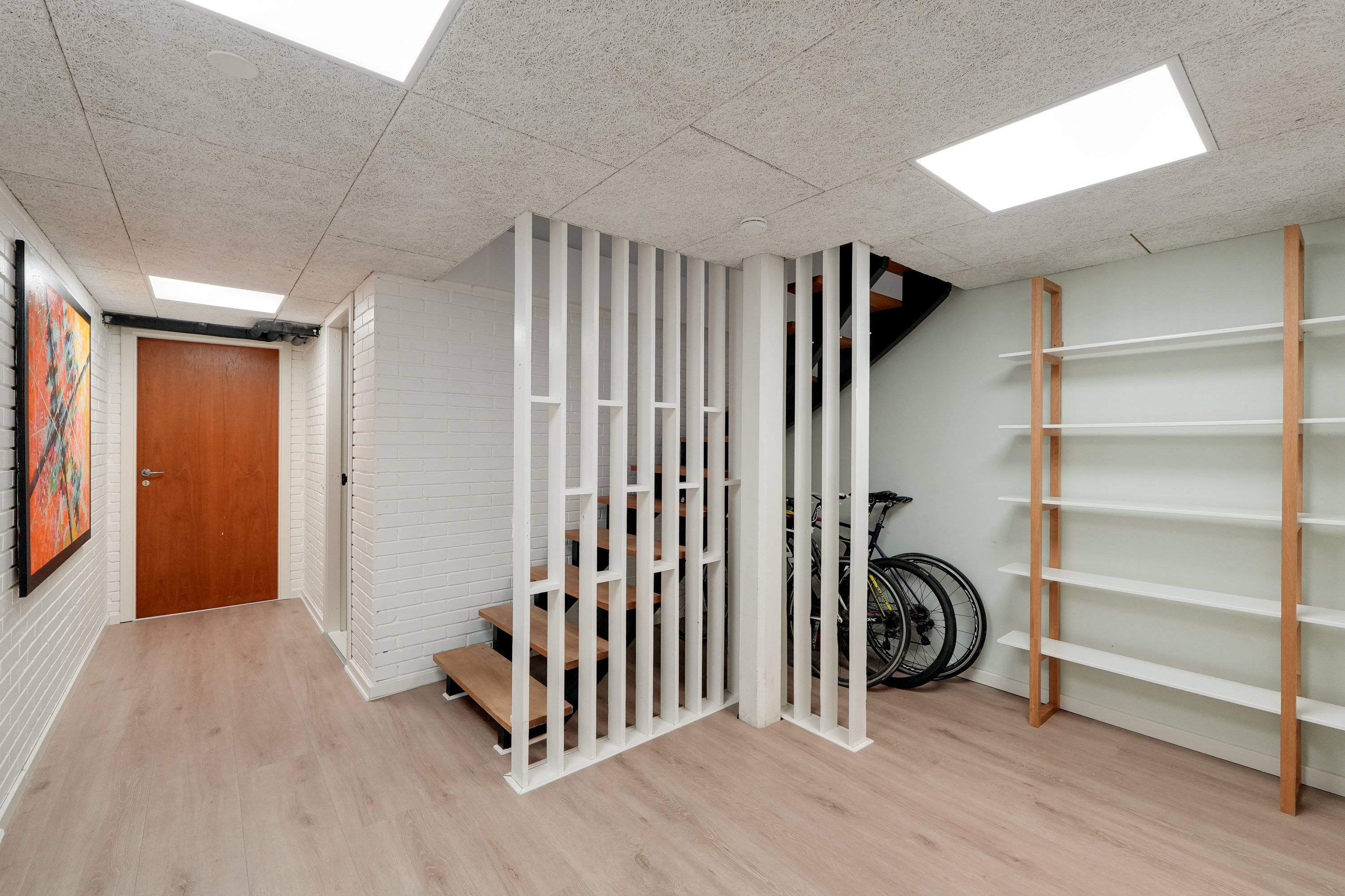 Fremhævet andet billede i fuldskærmstilstand. Billede af Sjælsøvej 49, 3460 Birkerød