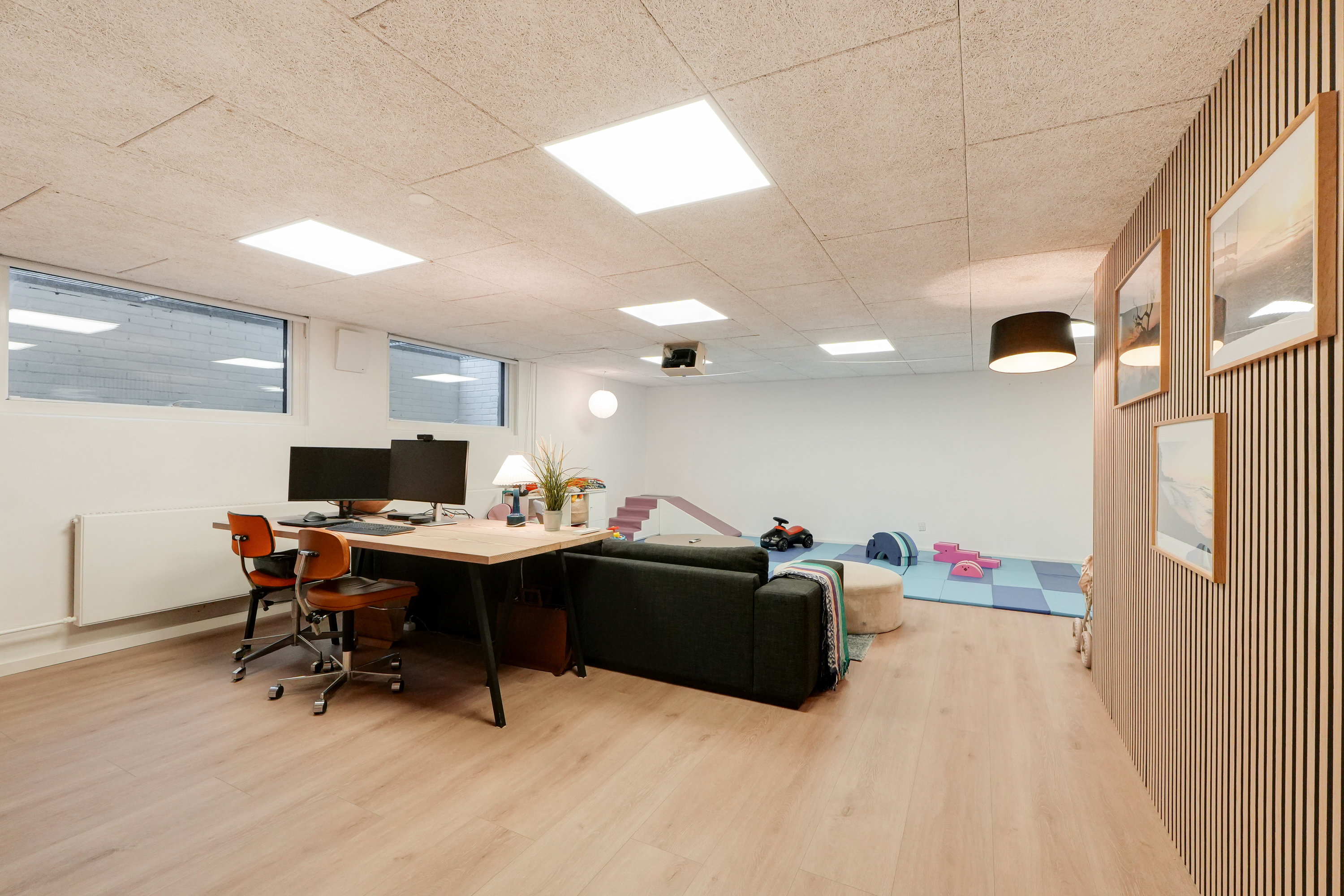 Fremhævet andet billede i fuldskærmstilstand. Billede af Sjælsøvej 49, 3460 Birkerød