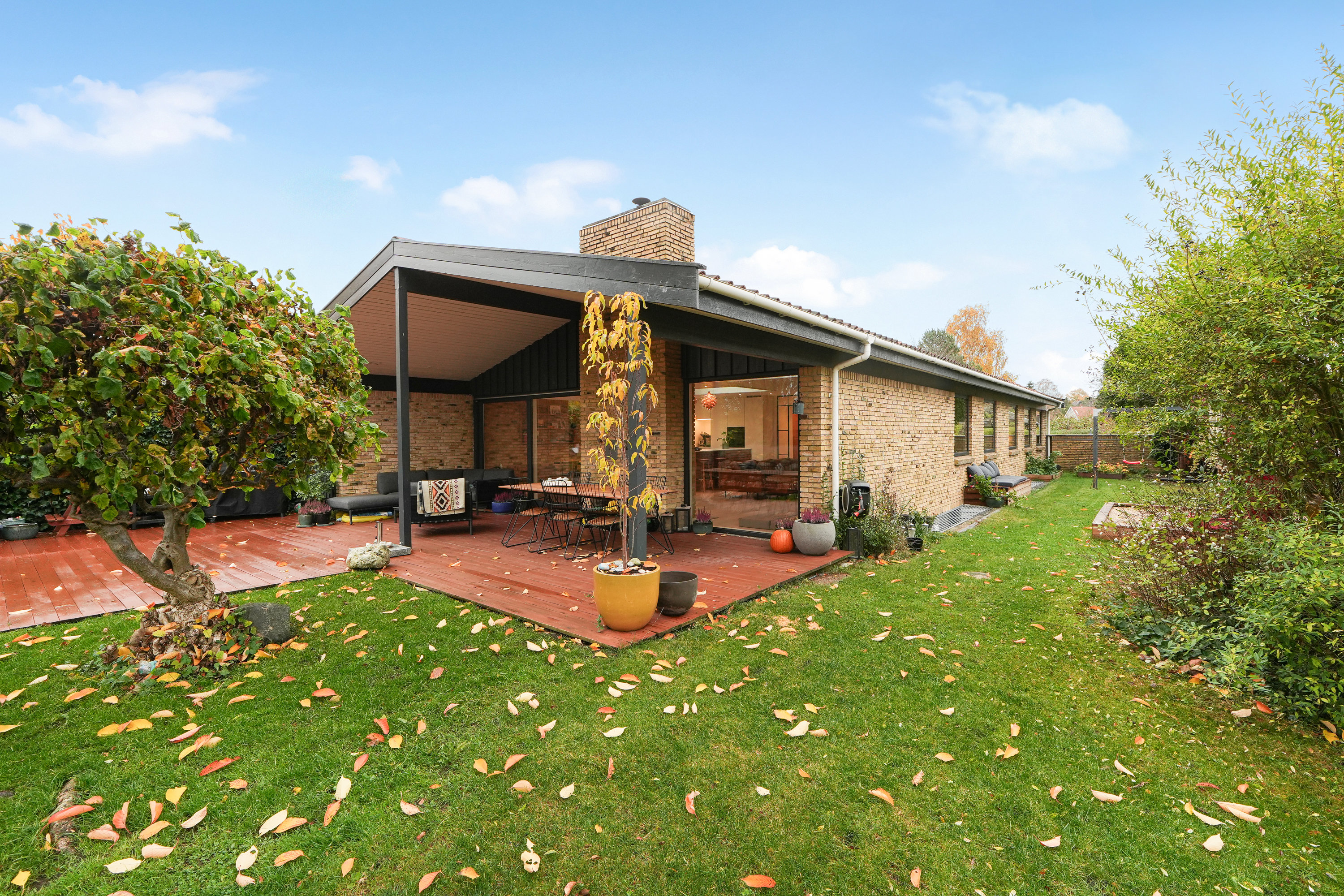 Fremhævet andet billede i fuldskærmstilstand. Billede af Sjælsøvej 49, 3460 Birkerød