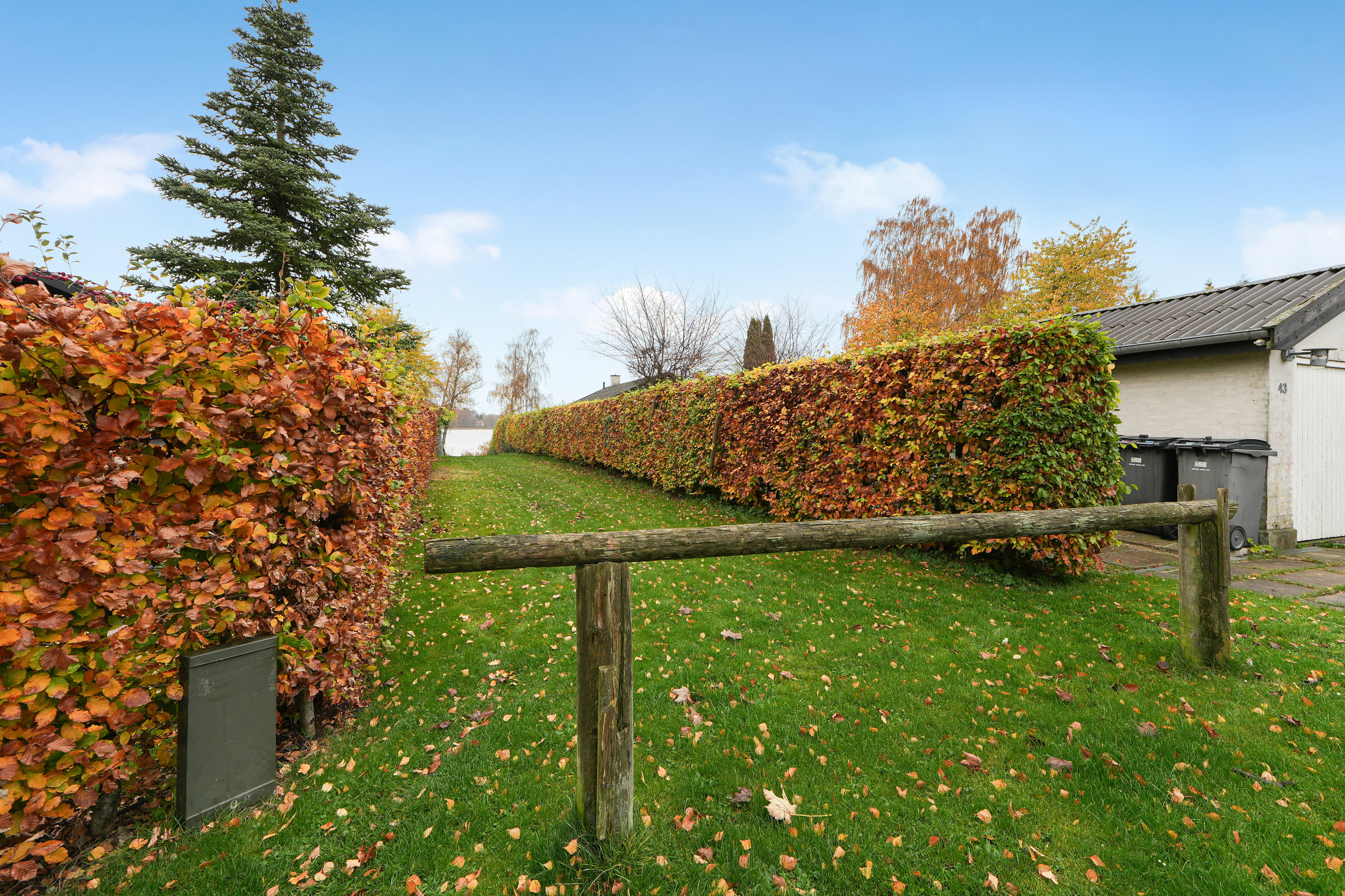 Fremhævet andet billede i fuldskærmstilstand. Billede af Sjælsøvej 49, 3460 Birkerød