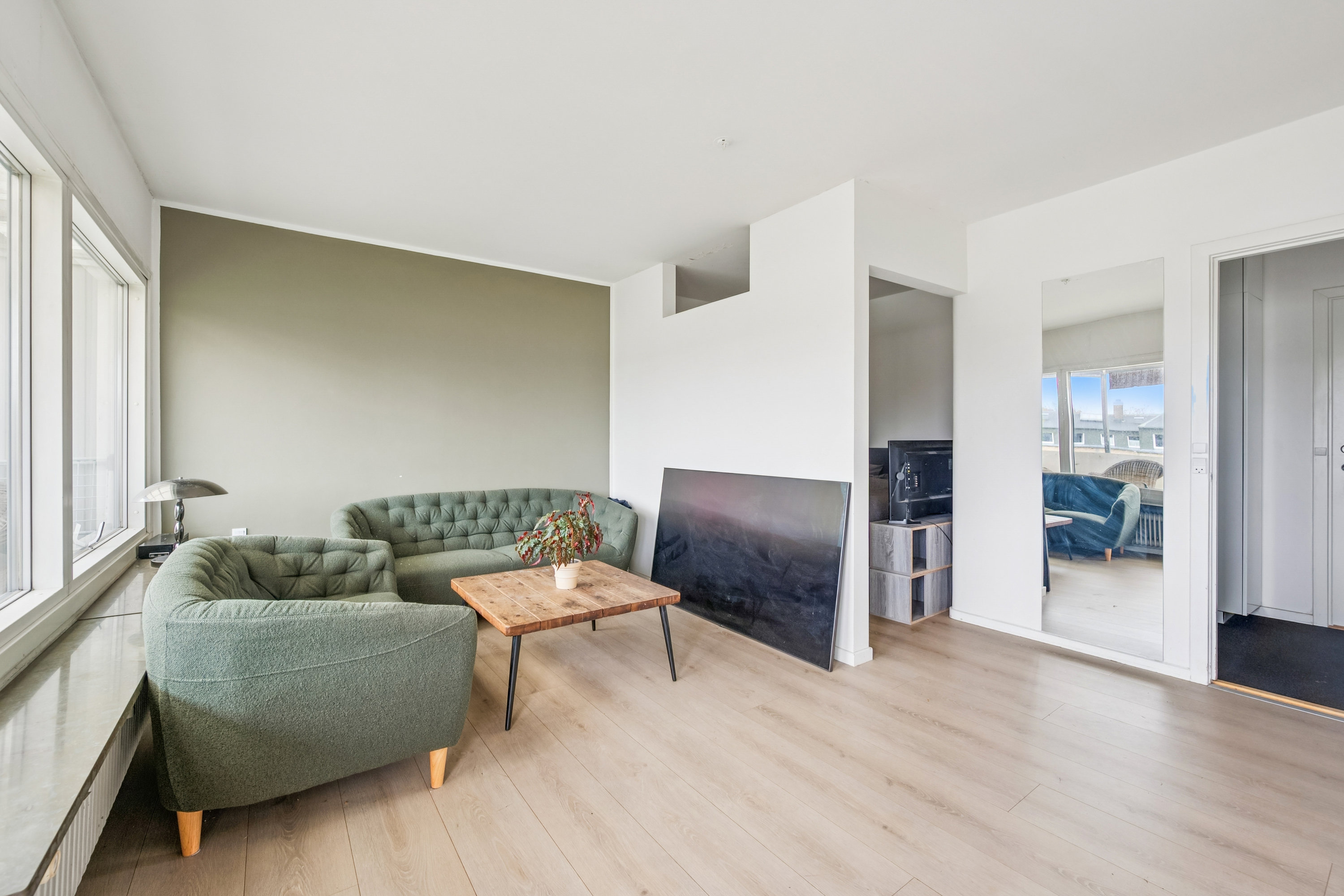 Fremhævet værelse billede i fuldskærmstilstand. Billede af Cedervænget 25, 3. mf., 2830 Virum