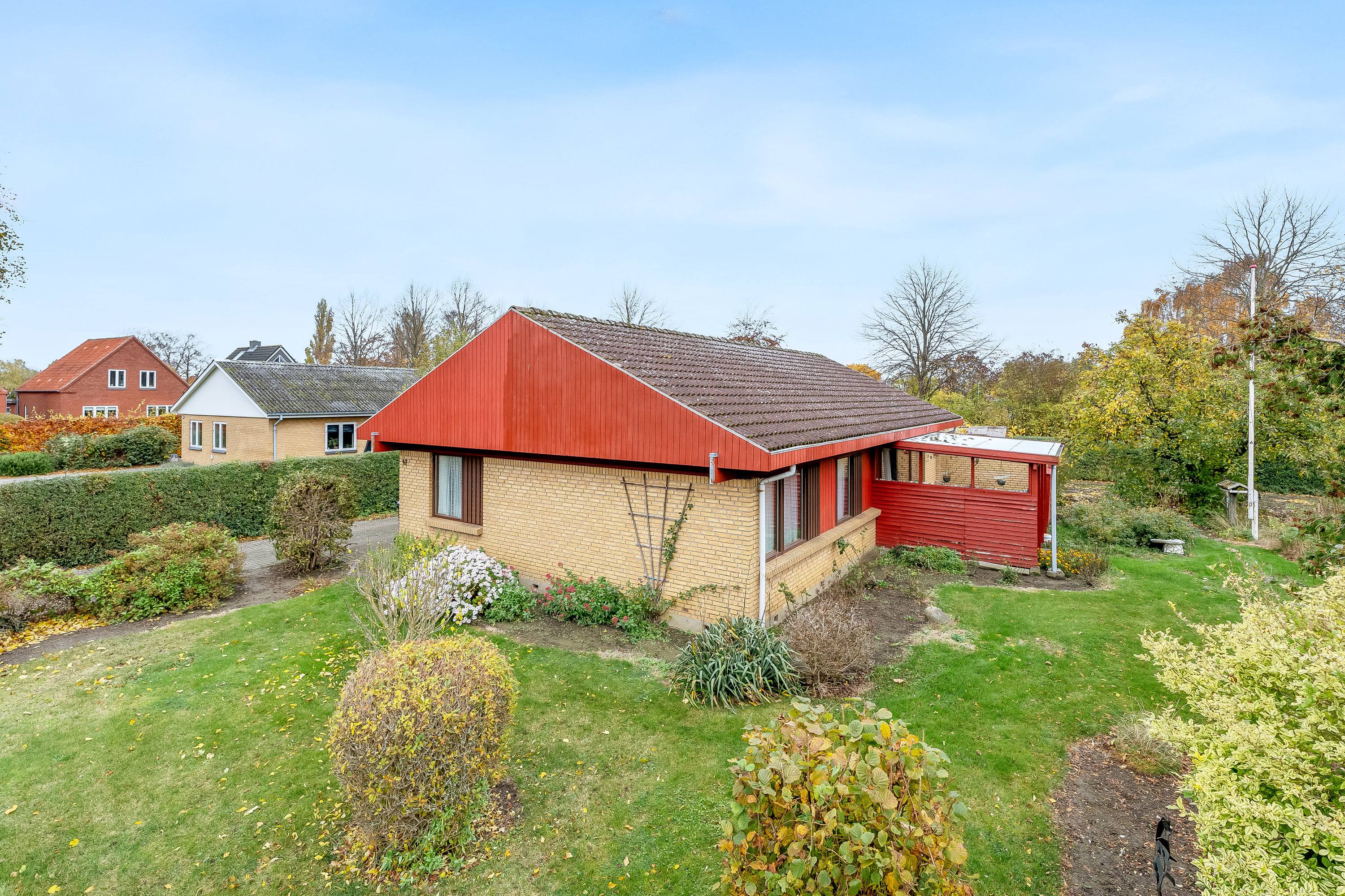 Fremhævet mastefoto billede i fuldskærmstilstand. Billede af Rosnæsvej 47, 4900 Nakskov