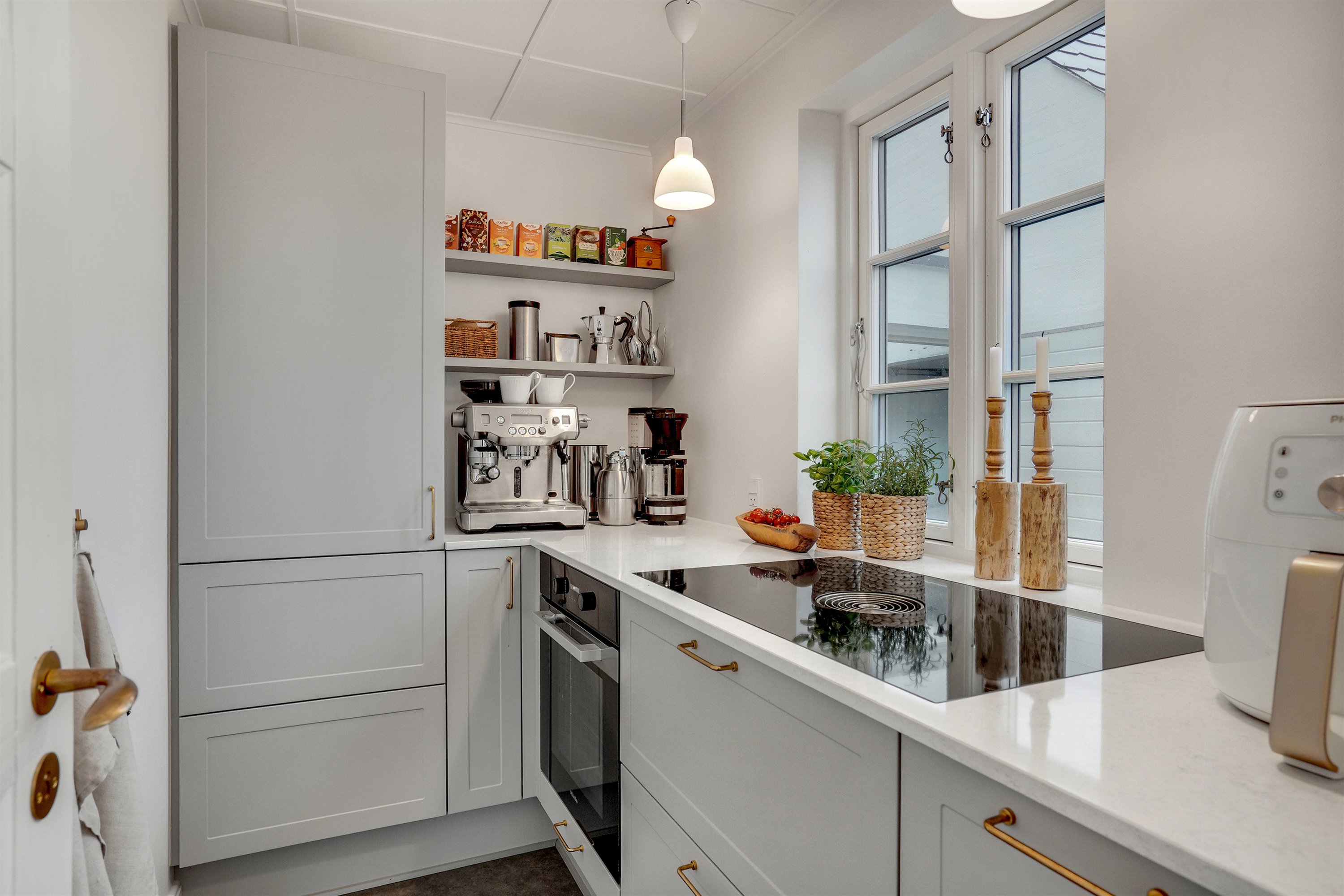 Fremhævet køkken billede i fuldskærmstilstand. Billede af De Lichtenbergs Vej 22, Nørup, 7182 Bredsten