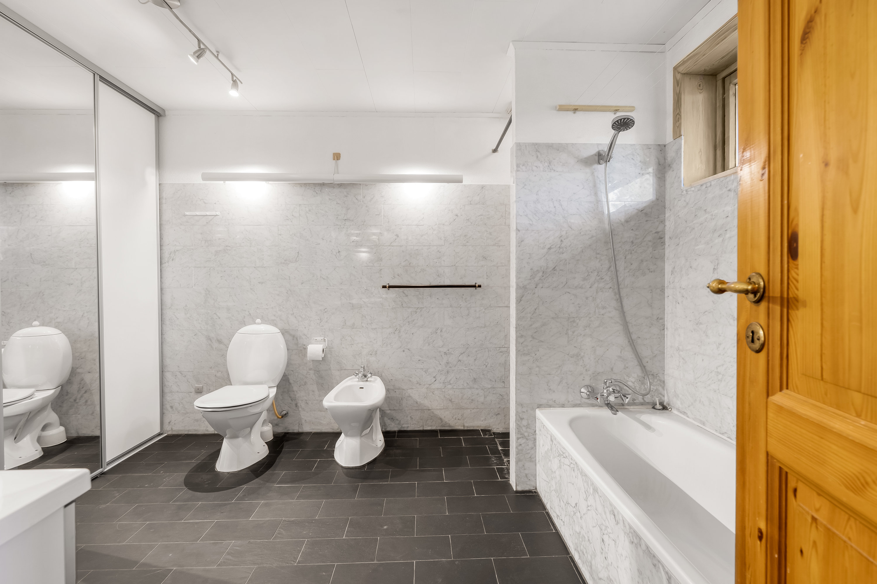 Fremhævet  billede i fuldskærmstilstand. Billede af Kollemosevej 39B, 2830 Virum