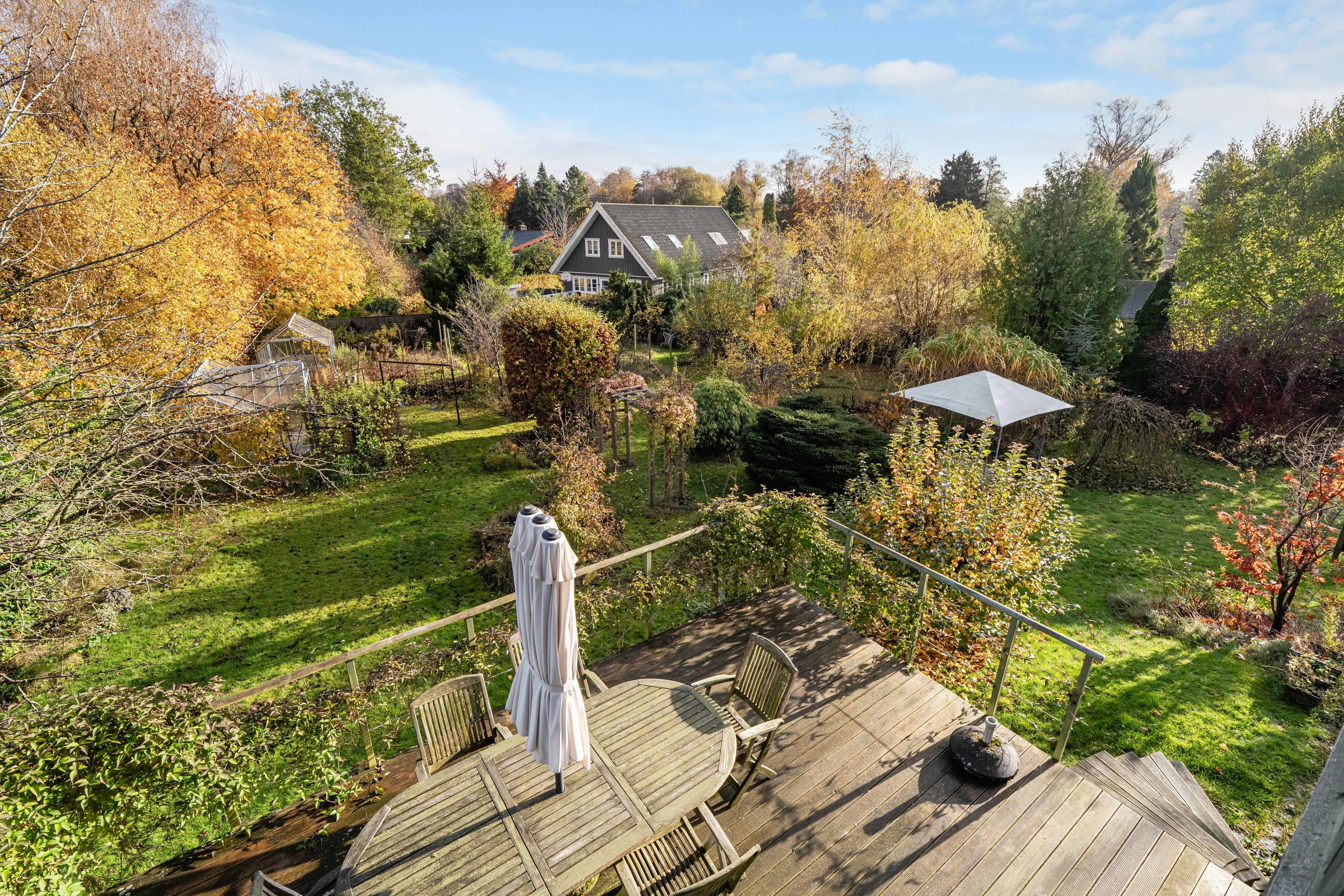 Fremhævet  billede i fuldskærmstilstand. Billede af Kollemosevej 39B, 2830 Virum