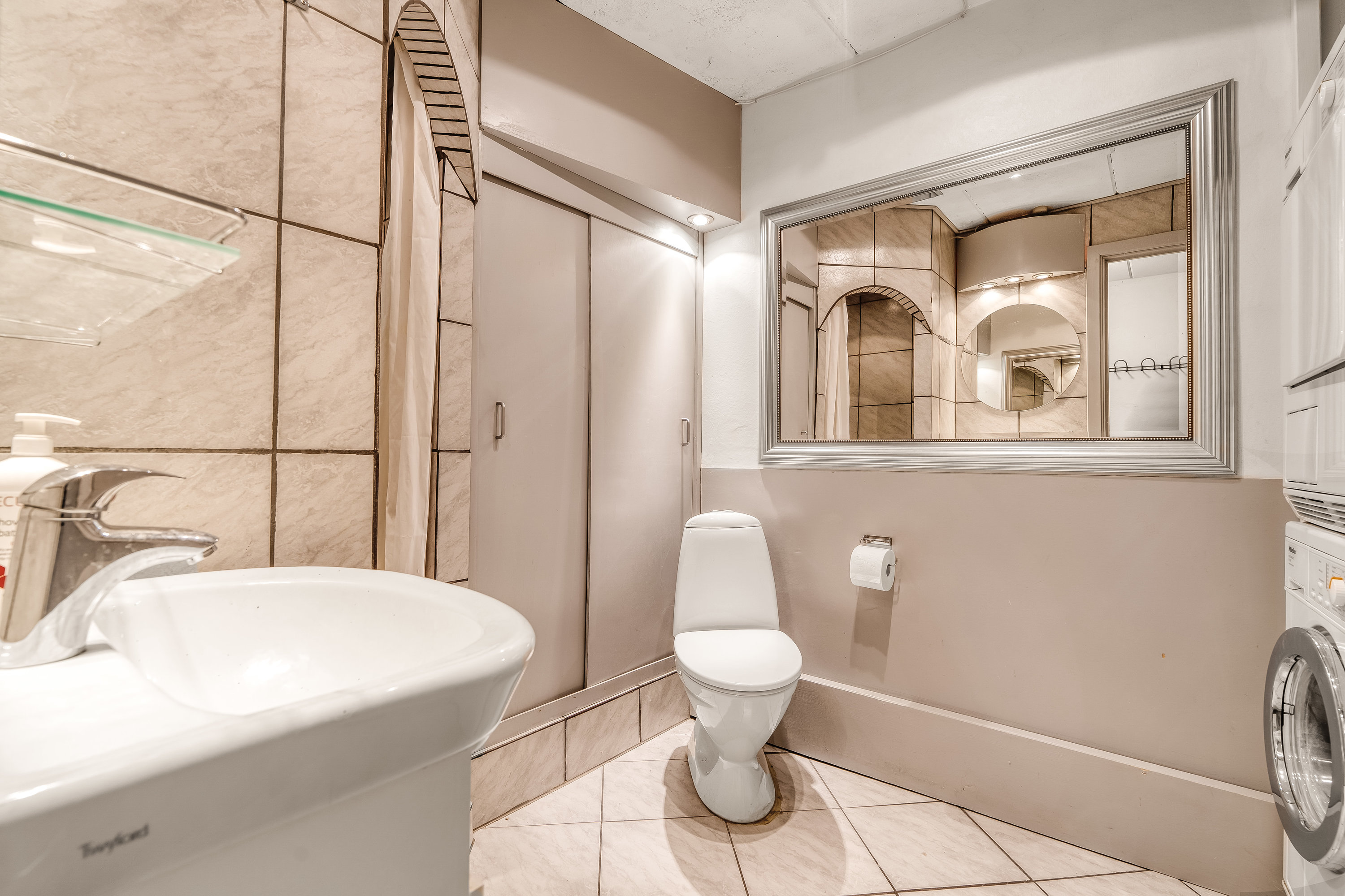 Fremhævet  billede i fuldskærmstilstand. Billede af Kollemosevej 39B, 2830 Virum