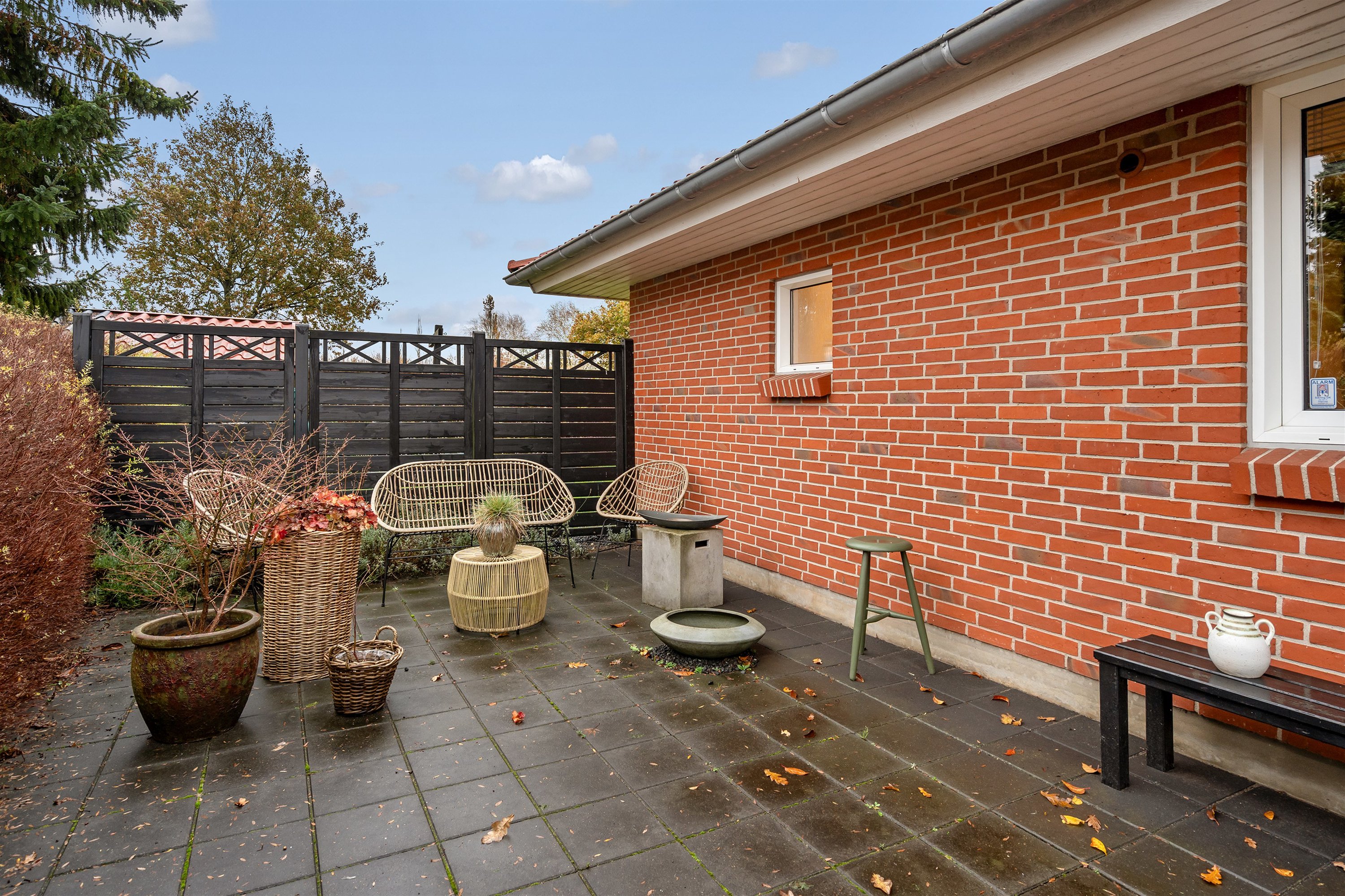 Fremhævet terrasse billede i fuldskærmstilstand. Billede af Markskellet 43, 7190 Billund