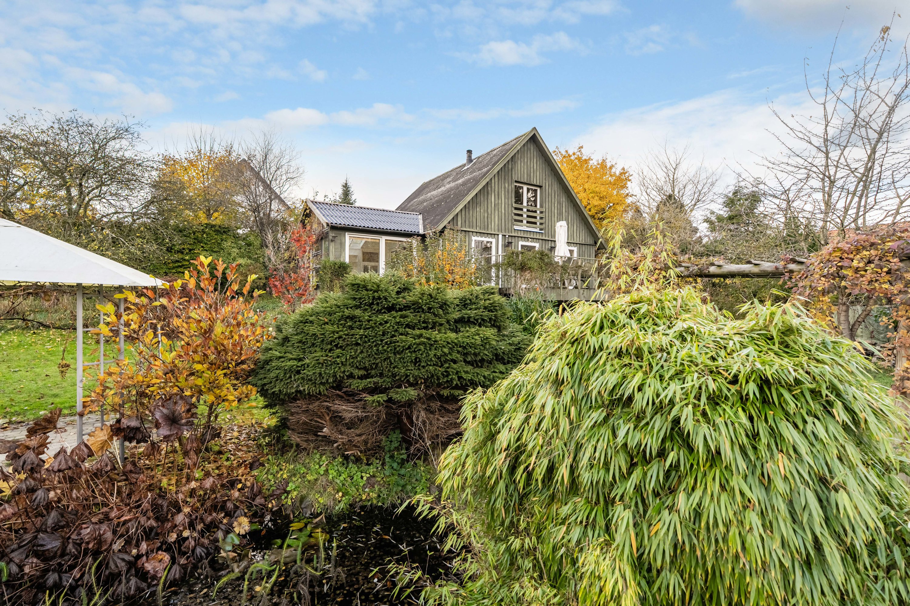 Fremhævet  billede i fuldskærmstilstand. Billede af Kollemosevej 39B, 2830 Virum