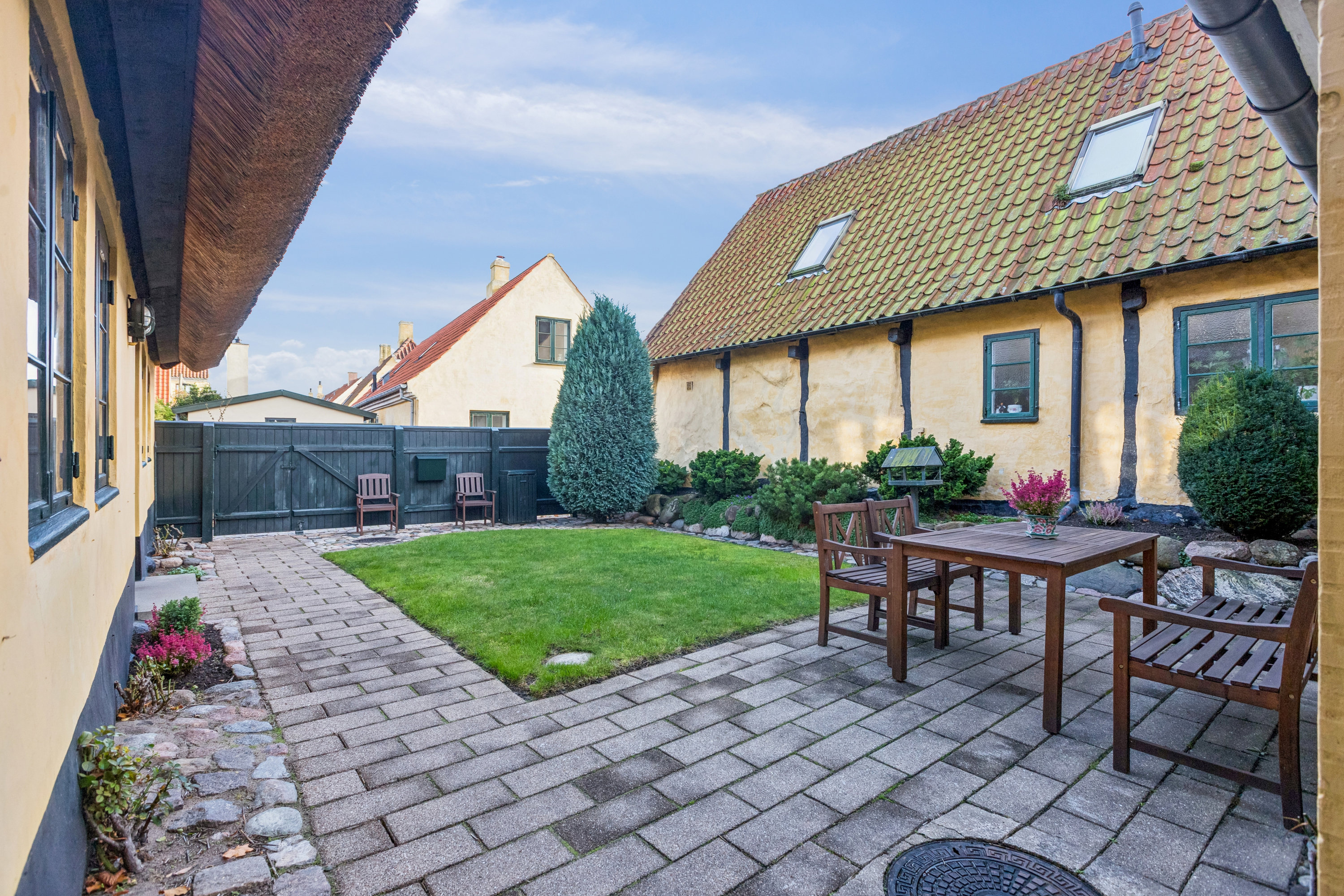 Fremhævet terrasse billede i fuldskærmstilstand. Billede af Blegerstræde 3, 2791 Dragør