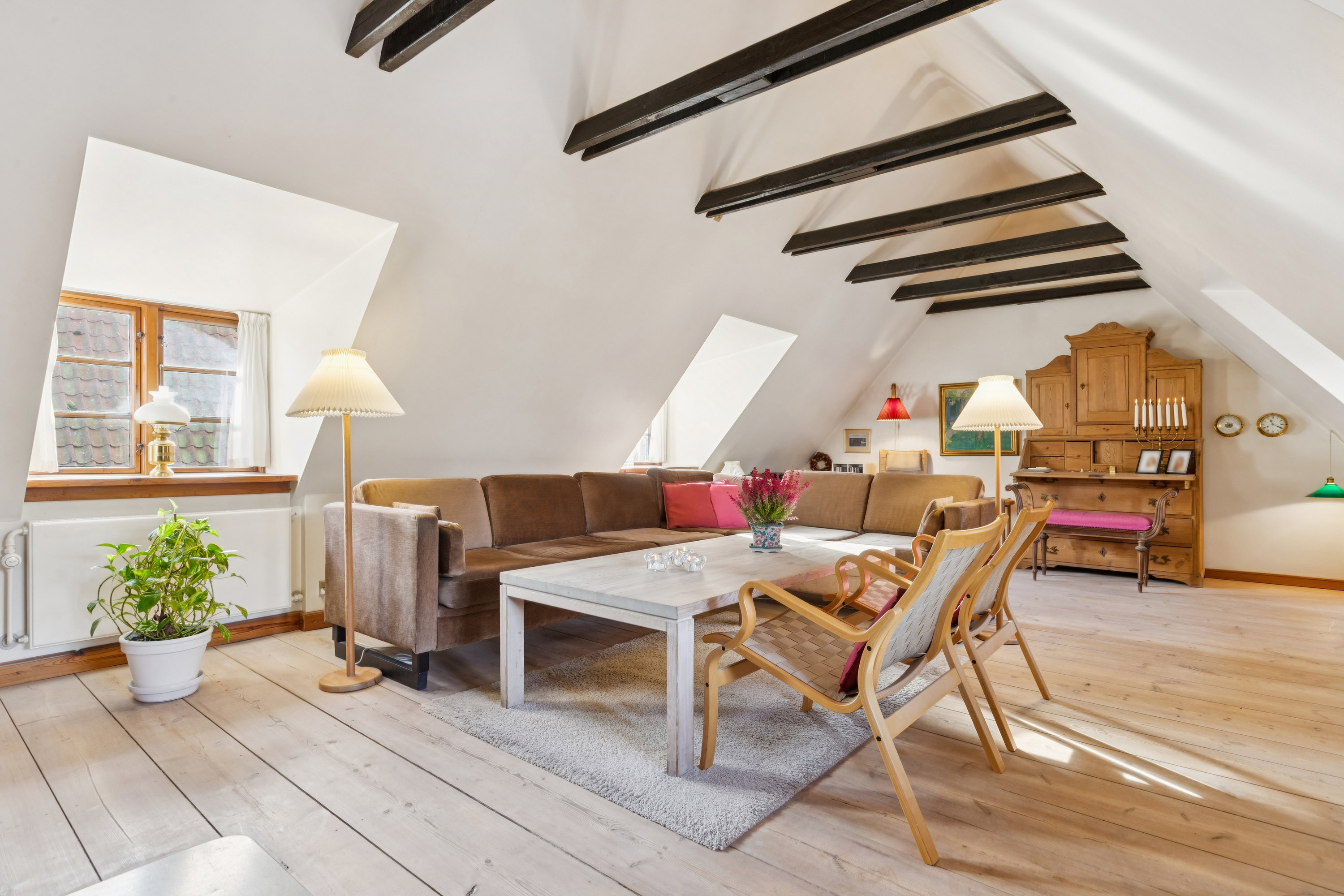 Fremhævet stue billede i fuldskærmstilstand. Billede af Blegerstræde 3, 2791 Dragør