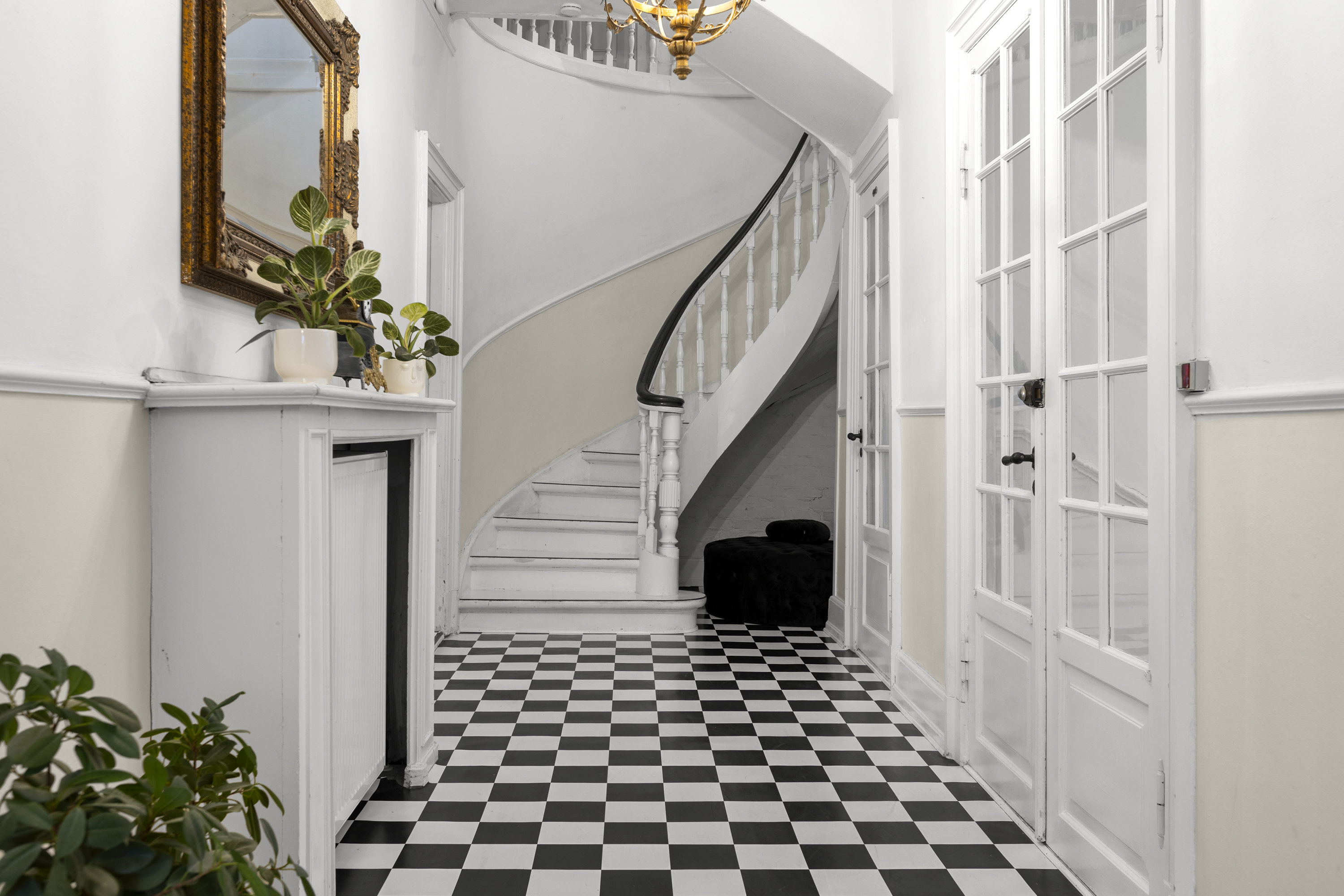 Fremhævet hall billede i fuldskærmstilstand. Billede af Sandvejsbanken 17, 4220 Korsør