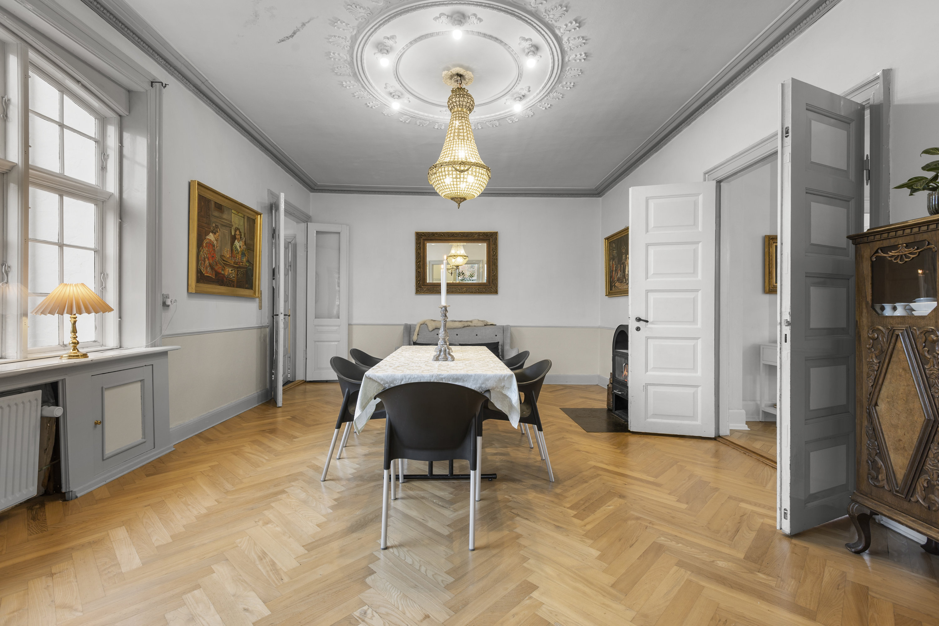 Fremhævet stue billede i fuldskærmstilstand. Billede af Sandvejsbanken 17, 4220 Korsør