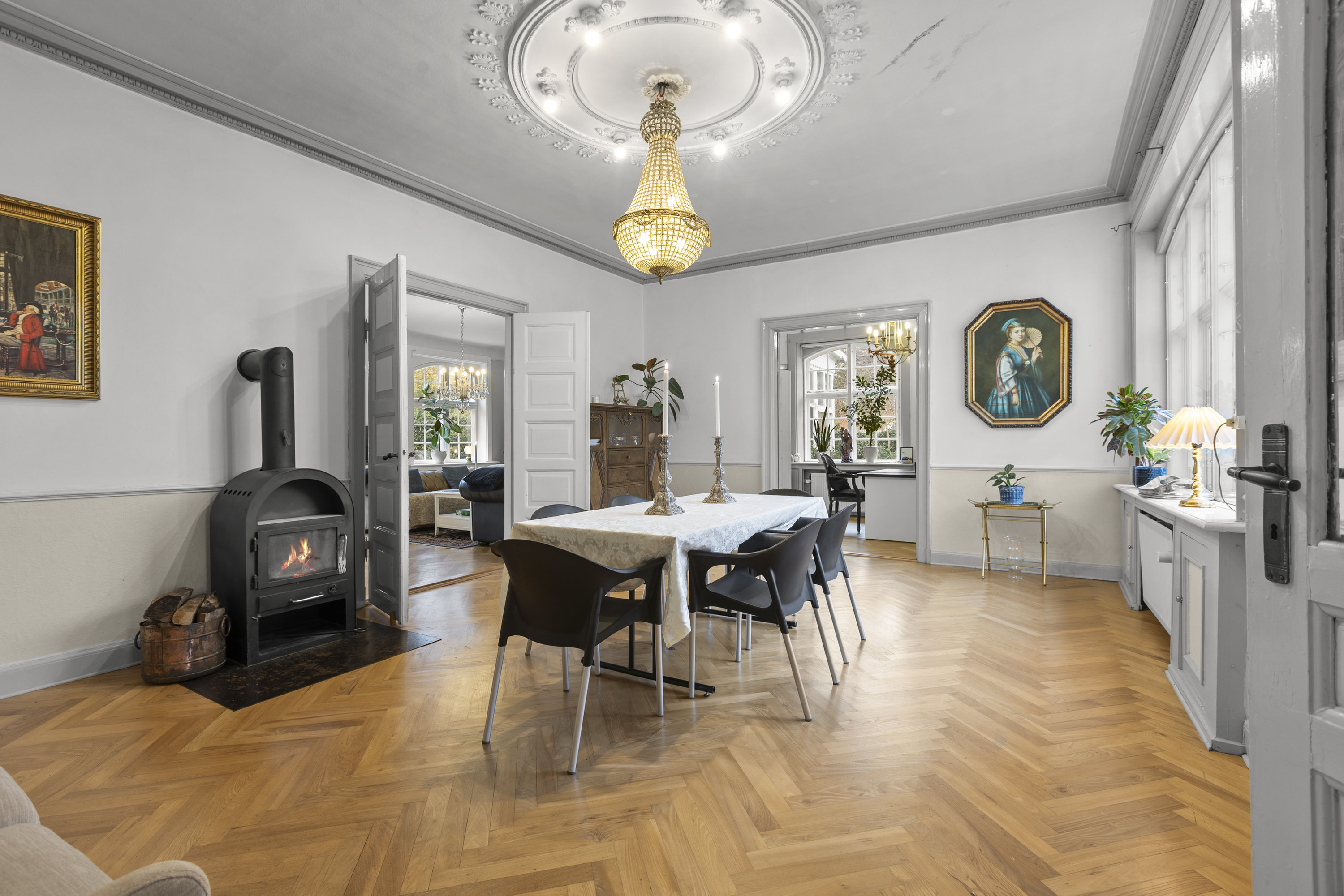 Fremhævet stue billede i fuldskærmstilstand. Billede af Sandvejsbanken 17, 4220 Korsør