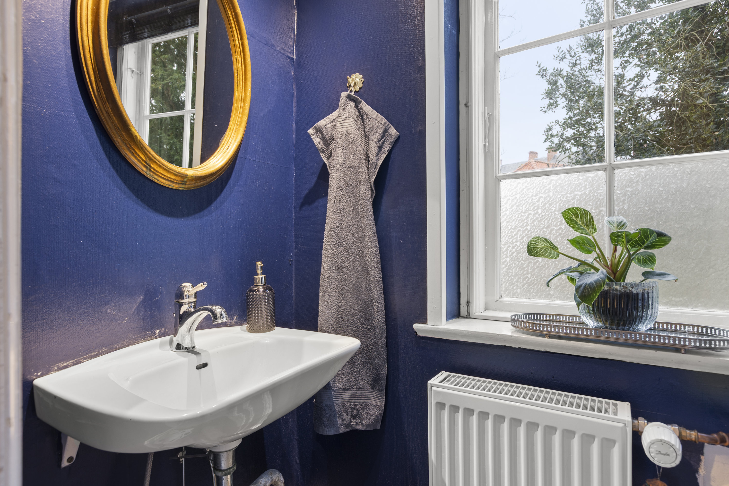 Fremhævet toilet billede i fuldskærmstilstand. Billede af Sandvejsbanken 17, 4220 Korsør